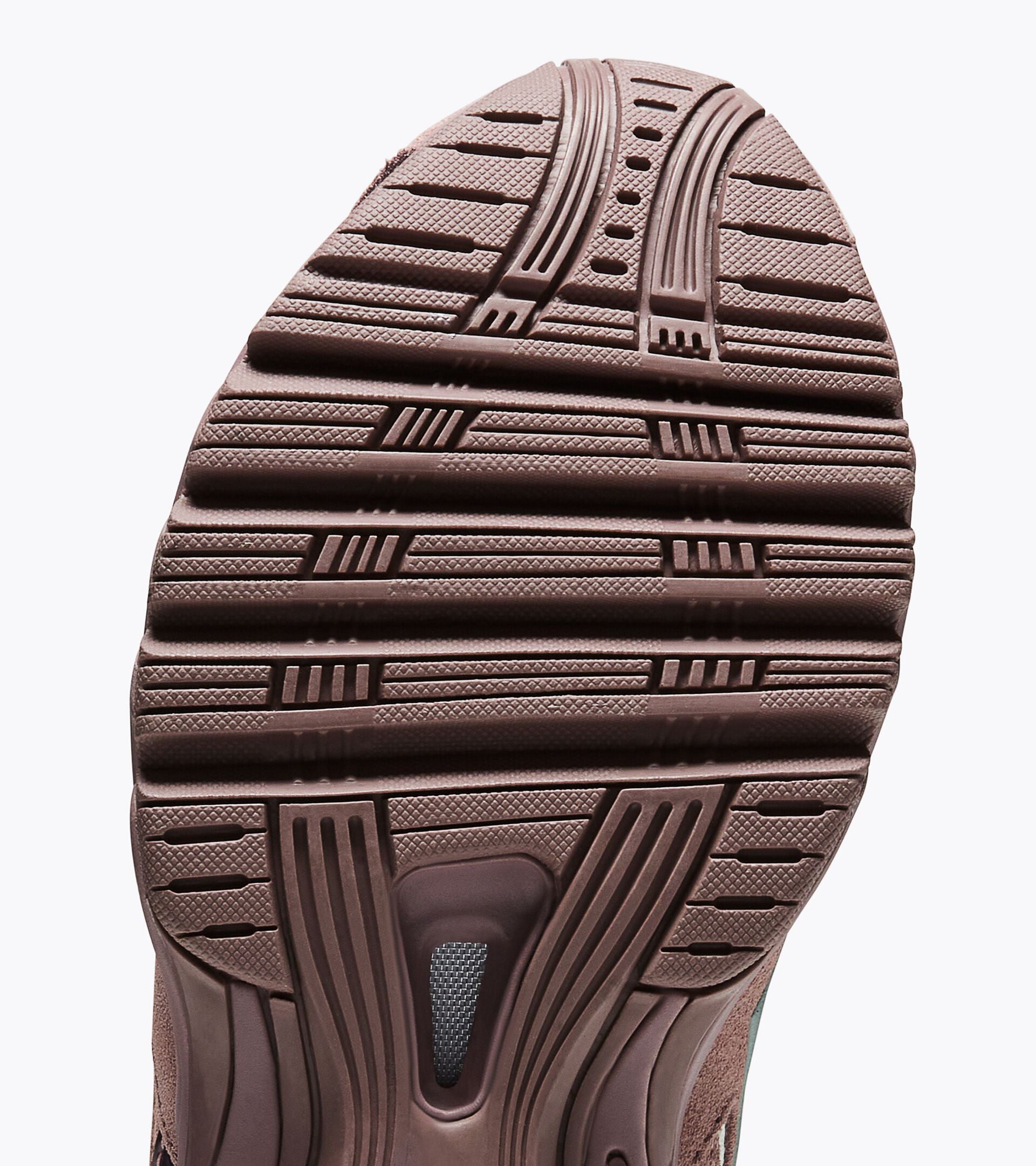 2000s-inspired Sportswear Sneakers - All-gender
 MYTHOS PROPULSION 280 SHADE MARSHMALLOW - Diadora