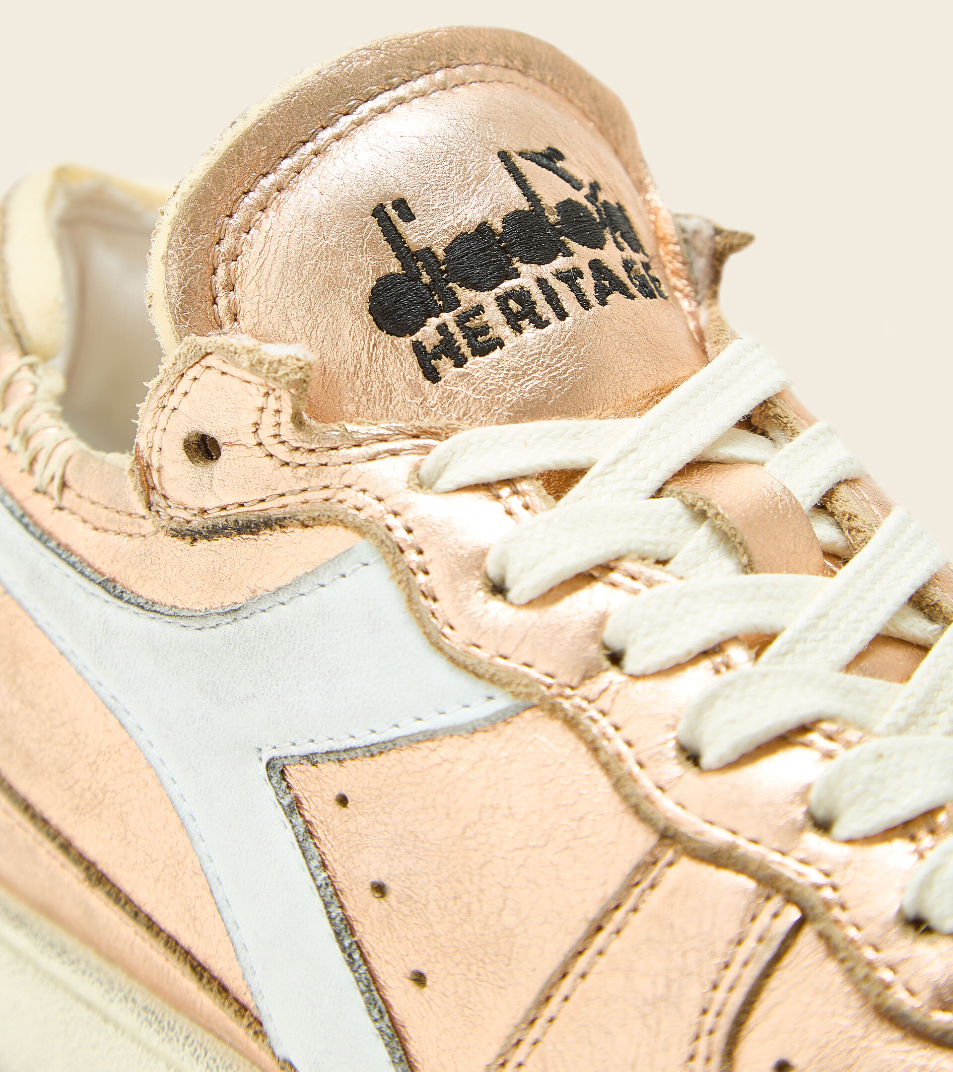 Heritage shoe - Women MI BASKET ROW CUT SILVER USED W PINK CLOUD (50182) - Diadora
