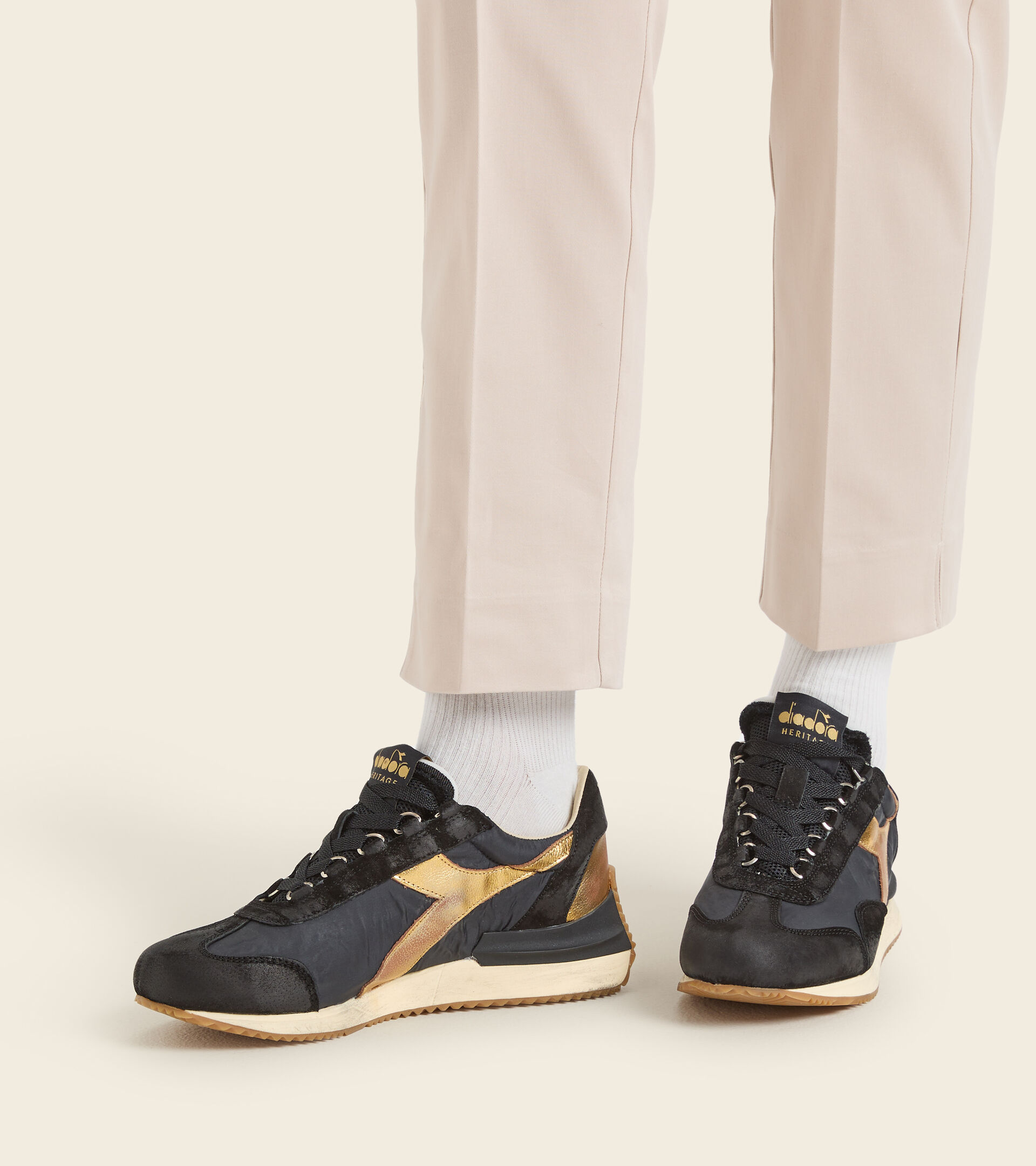 Zapatillas Heritage - Mujer EQUIPE MAD LUNA WN NEGRO/ORO MARRON - Diadora