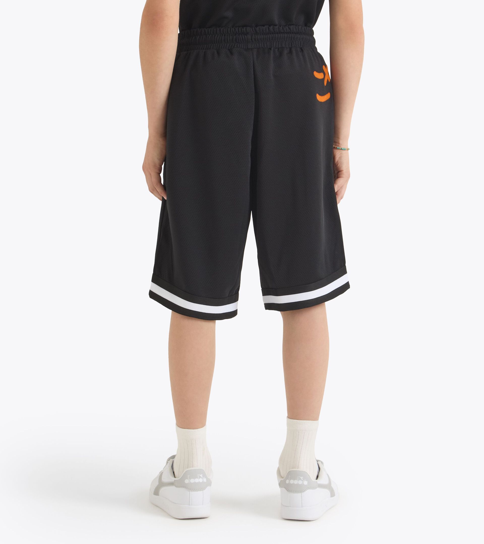 Bermuda - Fit comfort - Boy
JB. BERMUDA BSKT BALL BLACK - Diadora