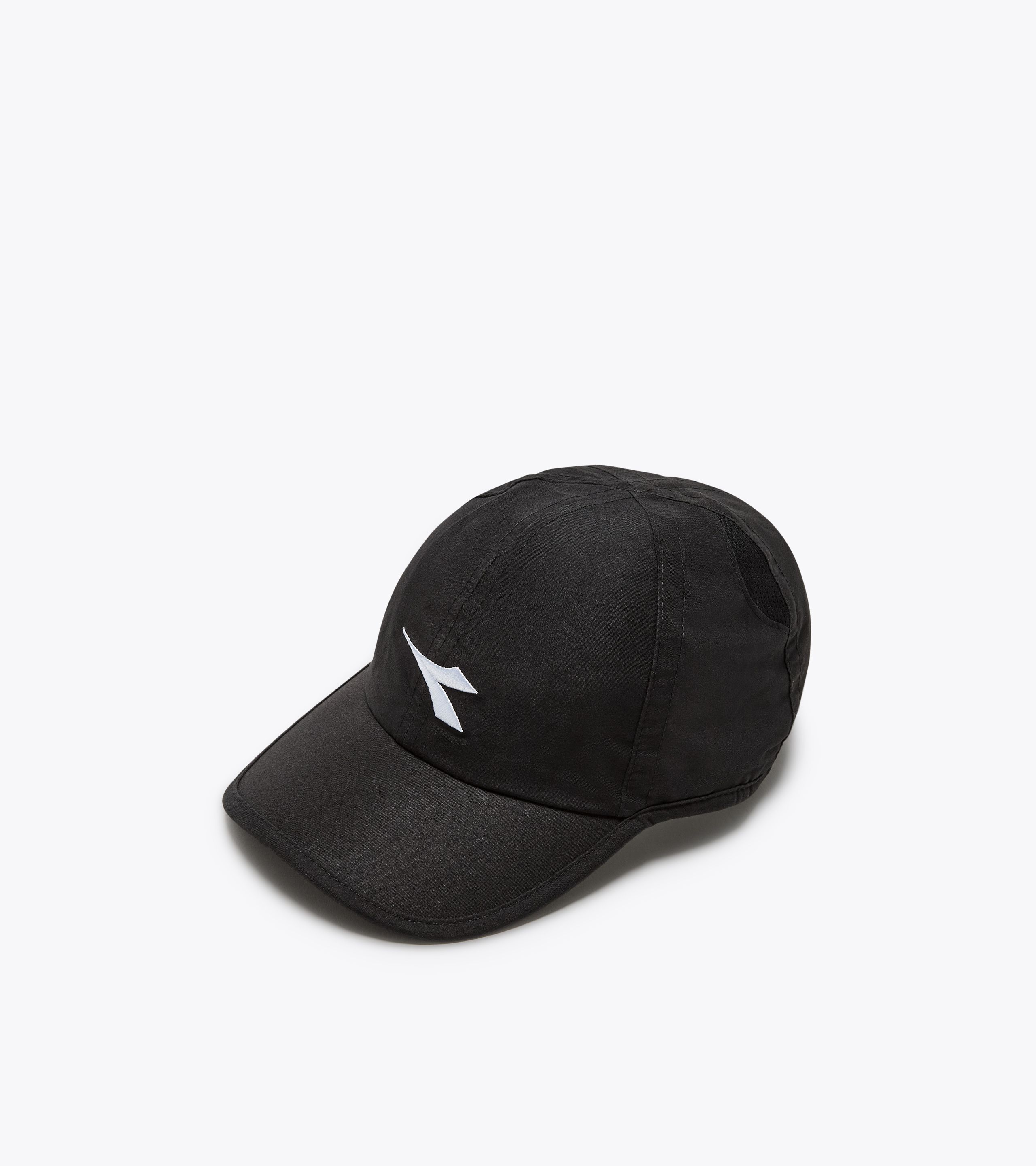 Diadora hat clearance