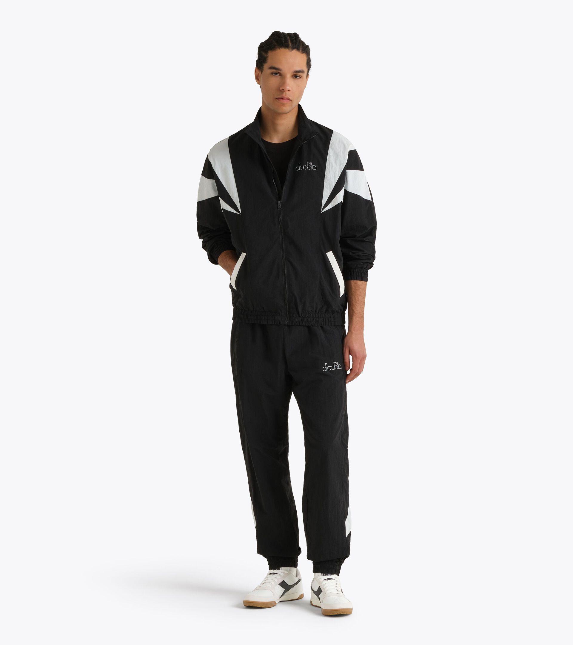 Ch&aacute;ndal de ripstop - Para todos los g&eacute;neros
 TRACKSUIT LOGO EXC. I NEGRO - Diadora