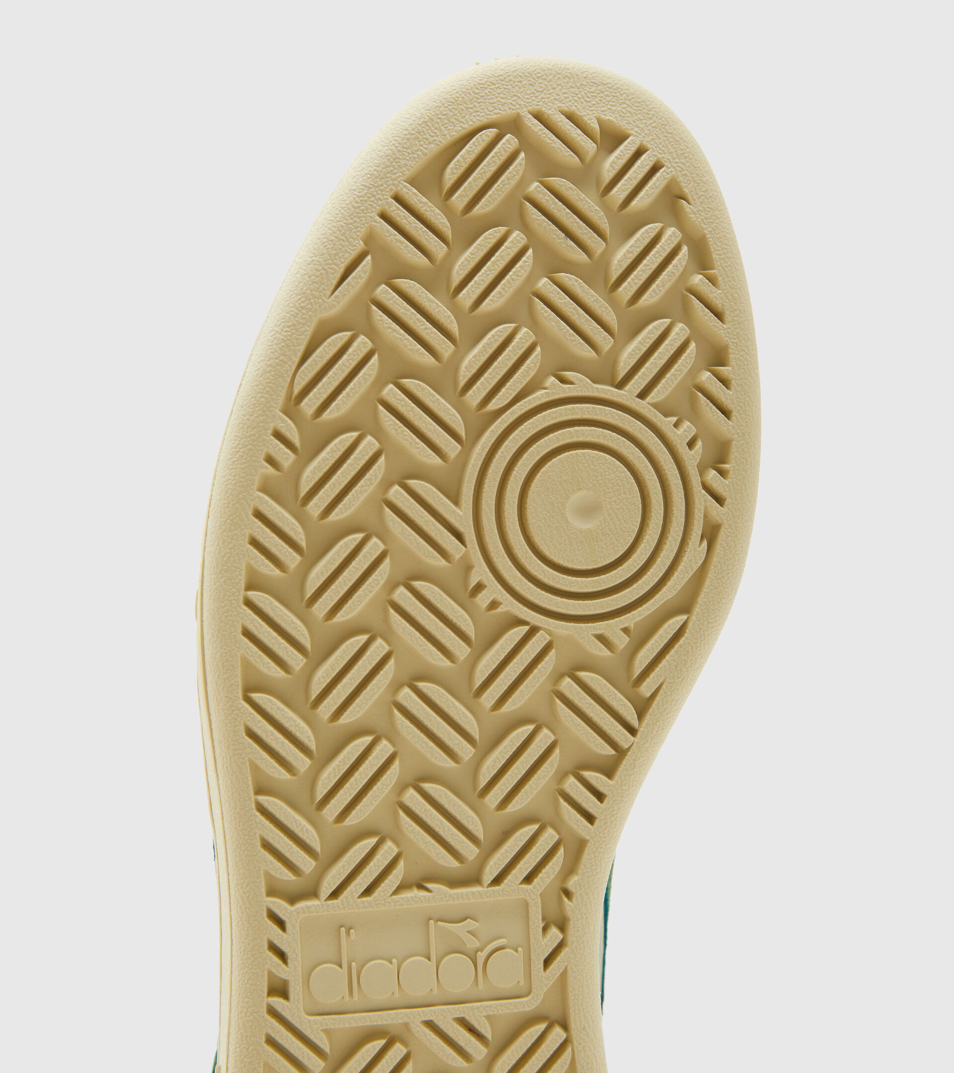 Sports shoe - Unisex MAGIC BASKET DEMI CUT SUEDE LEATHER WHITE/GREENER PASTURES/WHITE - Diadora