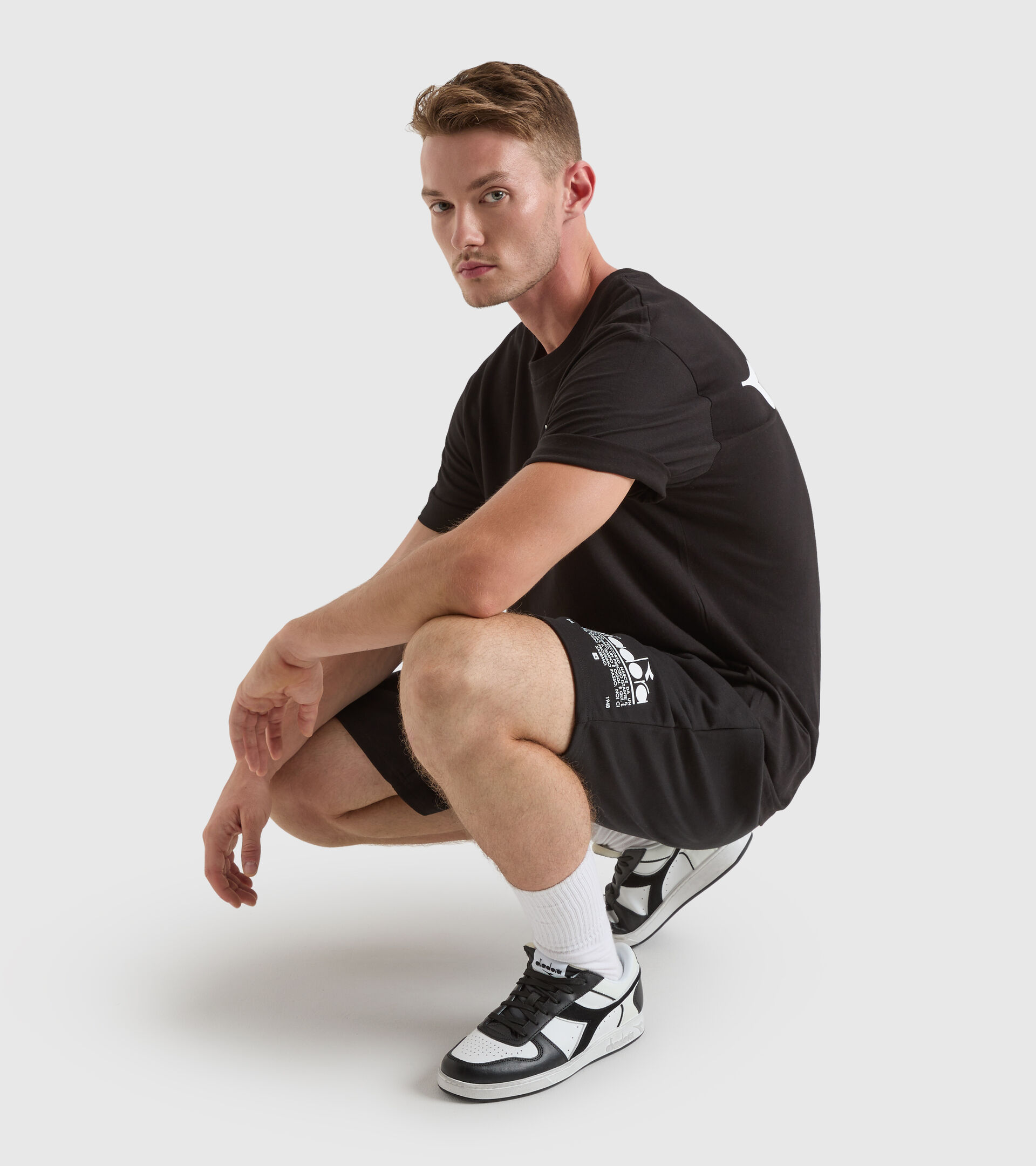 Cotton shorts - Unisex BERMUDA MANIFESTO BLACK - Diadora