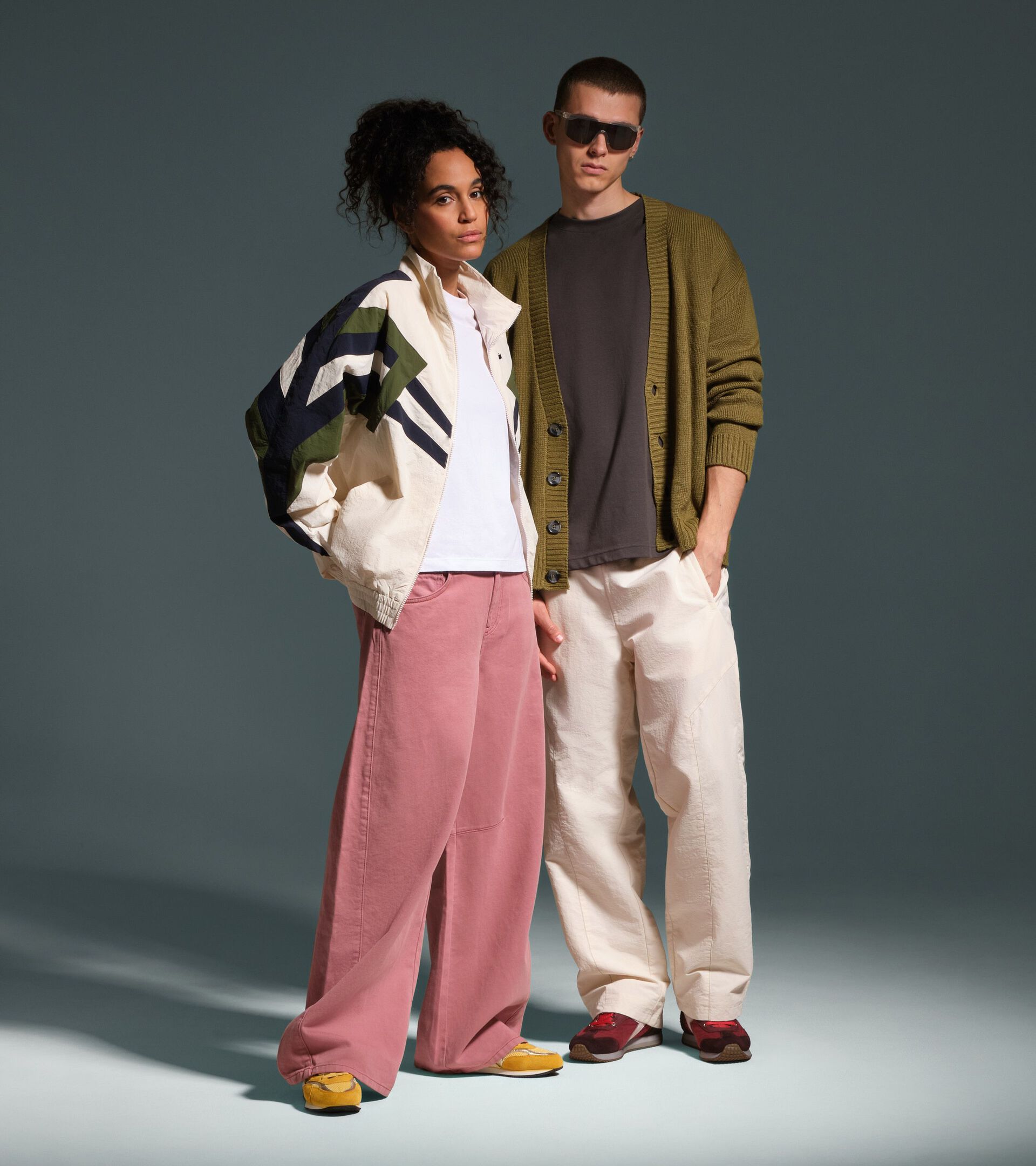 Track Pants Legacy - Para todos los g&eacute;neros
 TRACK PANT LEGACY ALYSSUM BLANCO - Diadora