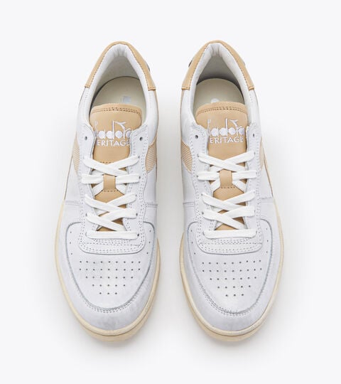 Chaussures Heritage - Gender neutral MI BASKET LOW USED BIANCO/BEIGE - Diadora