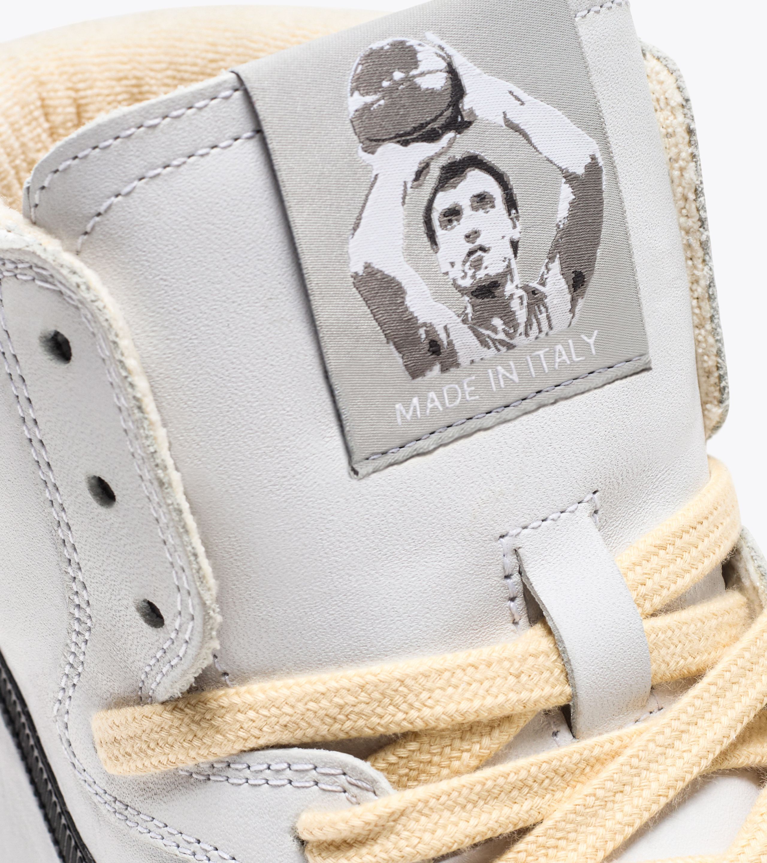 Vendita scarpe hotsell diadora heritage