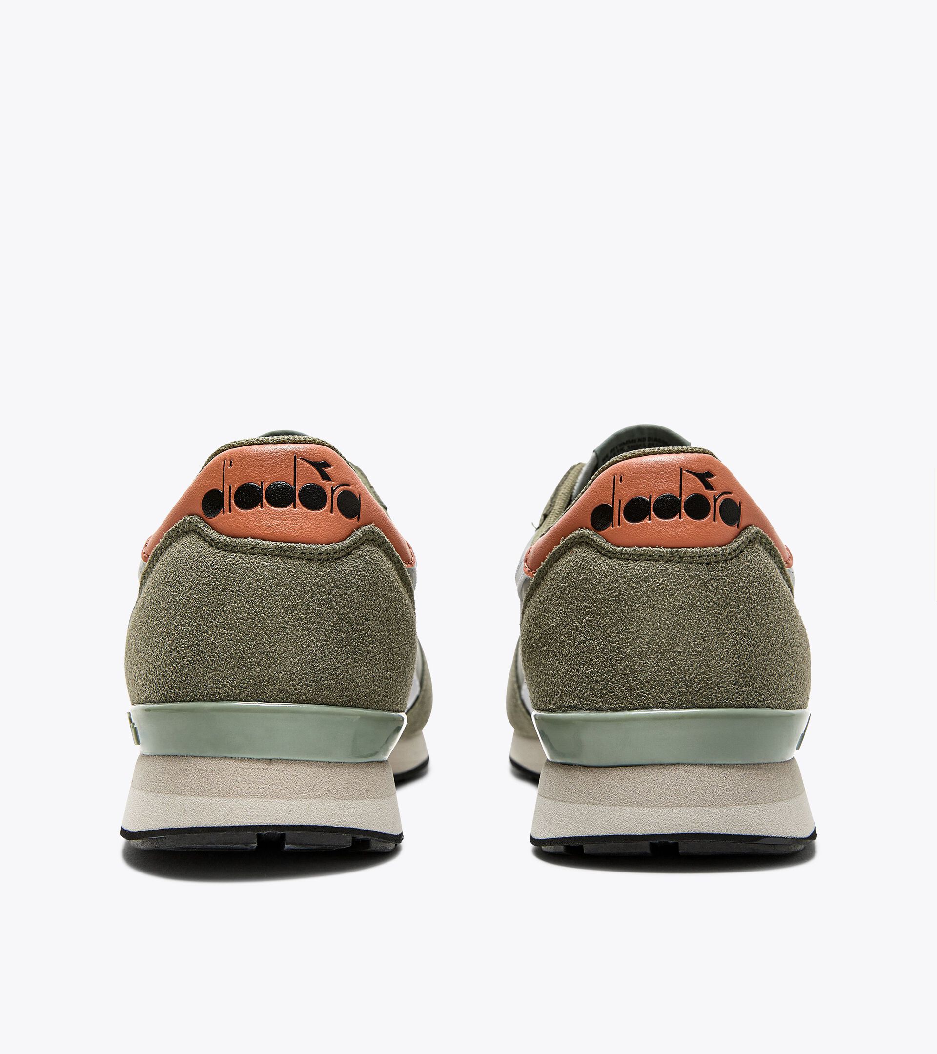 Sporty sneakers - Gender neutral CAMARO VETIVER/PUSSYWILLOW GRAY - Diadora