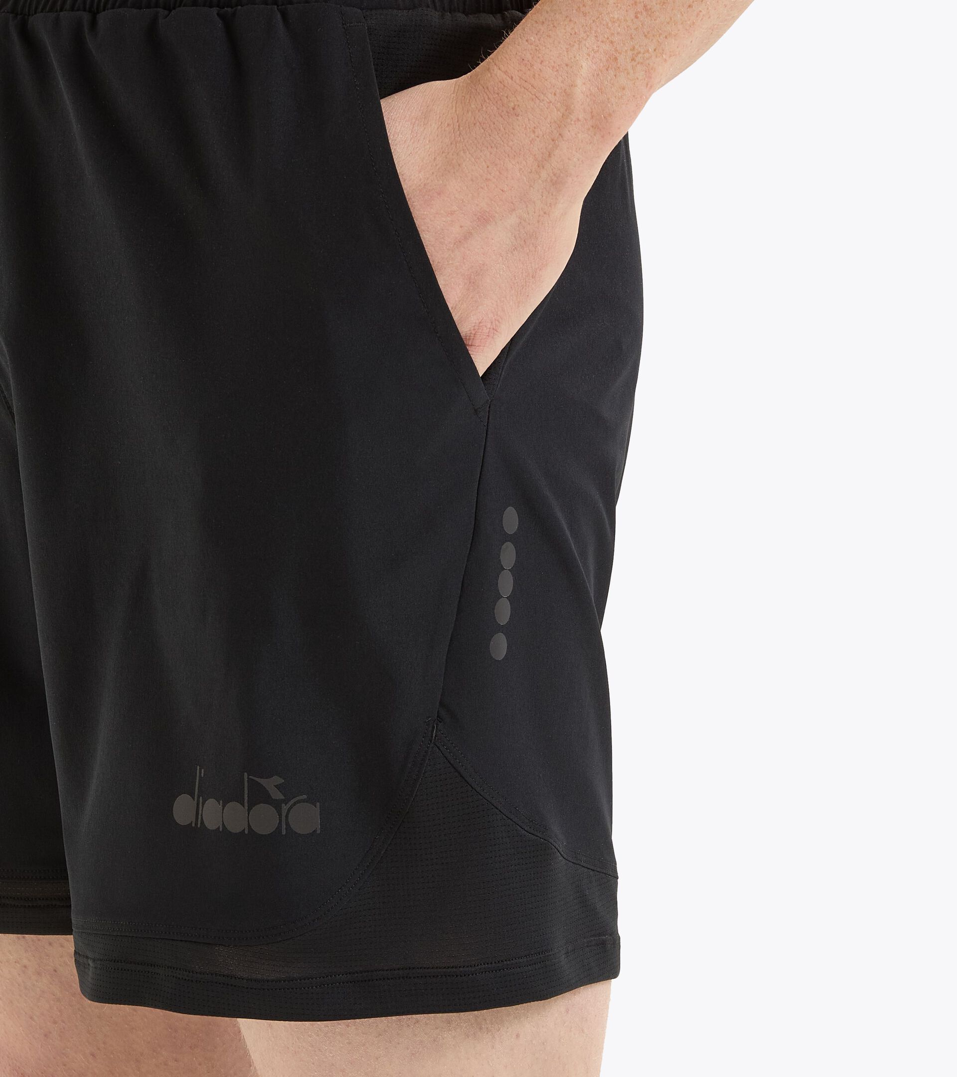 Short de running 7’’- Tissu léger - Homme SHORTS RUN 7'' NOIR - Diadora