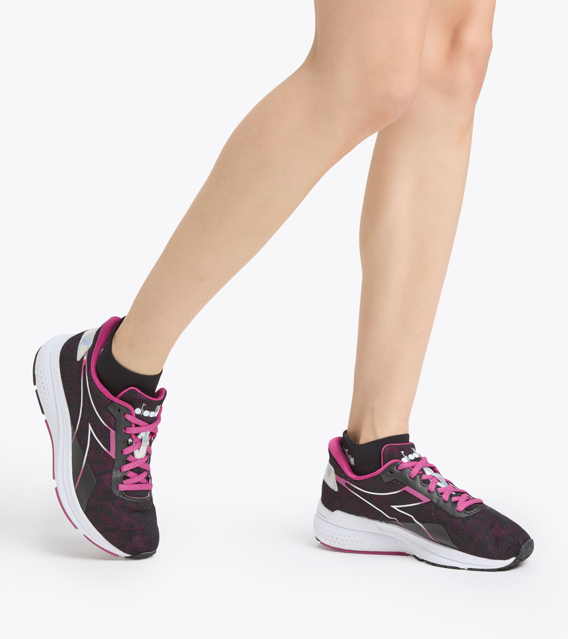 Zapatillas de running - Mujer PASSO 2 W FUCSIA FESTIVAL/NEGRO - Diadora