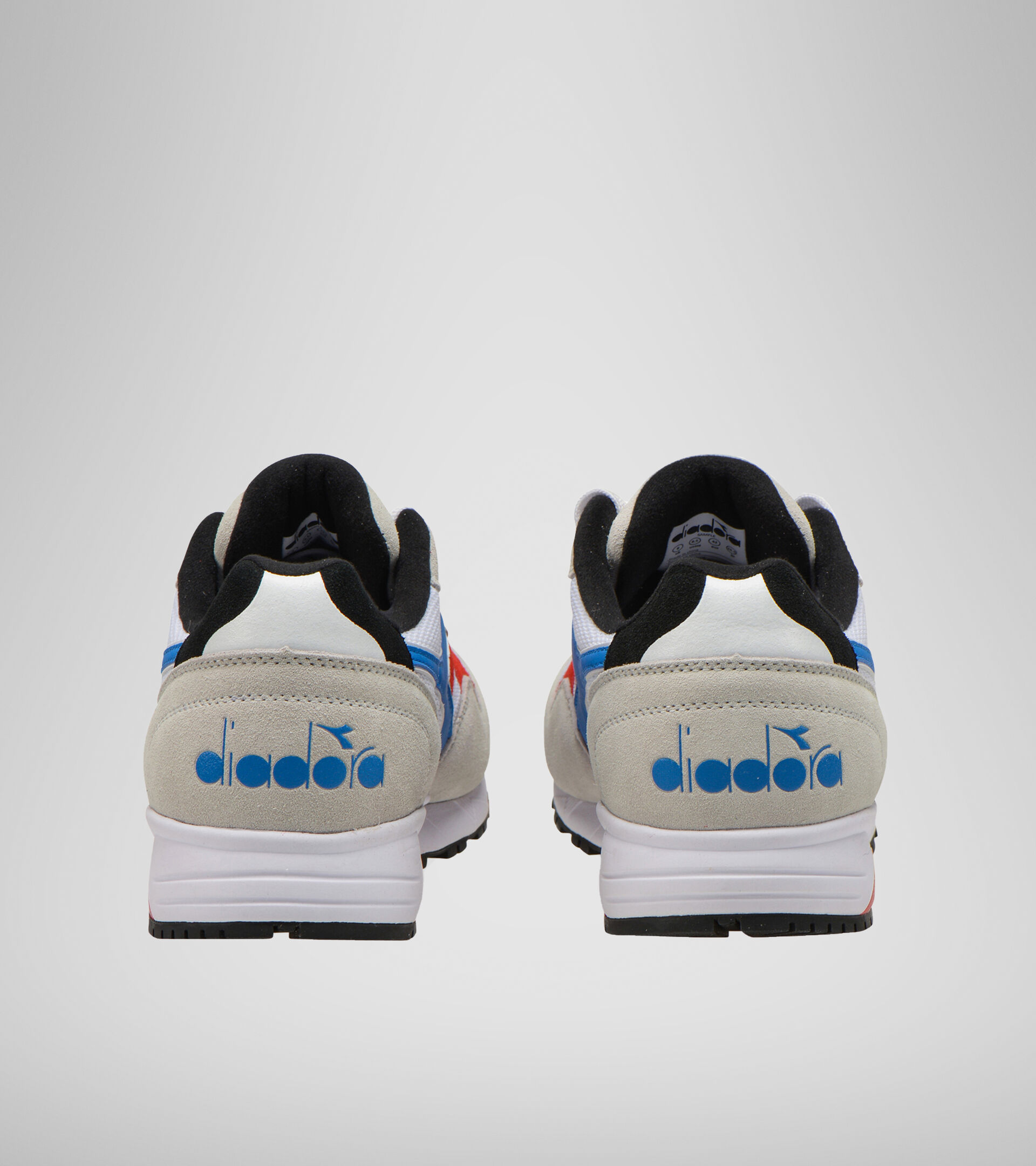 Footwear Sportswear UNISEX N902 S BCO/BL CHIARO/RSS FERR.ITALIA Diadora