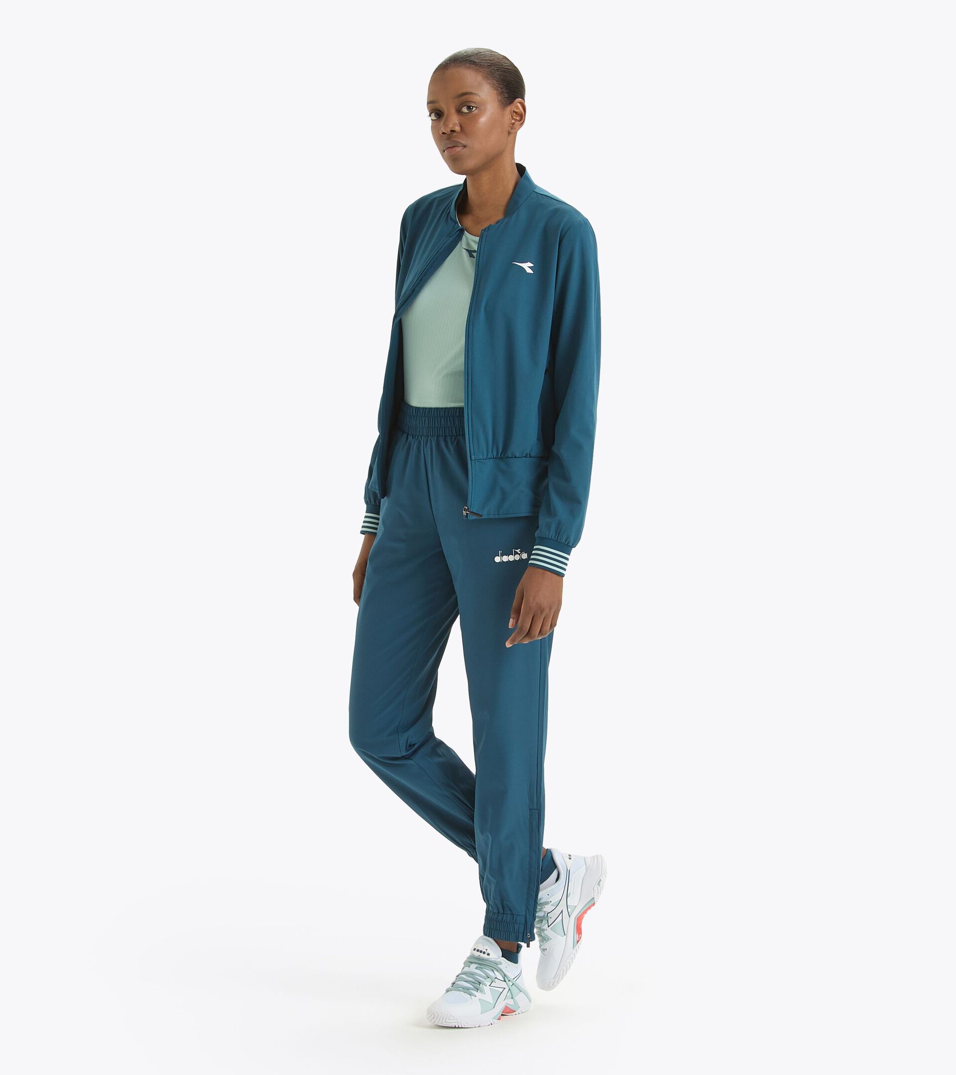 Pantalones de tenis - Mujer
 L. PANTS ICON AZUL LEGION - Diadora