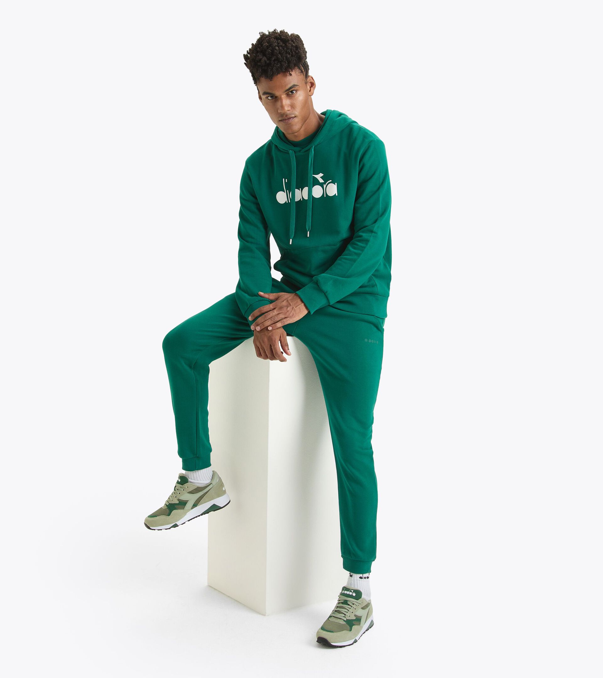 Sudadera deportiva con capucha - Made in Italy - Gender neutral HOODIE LOGO VERDE VENTURINA - Diadora