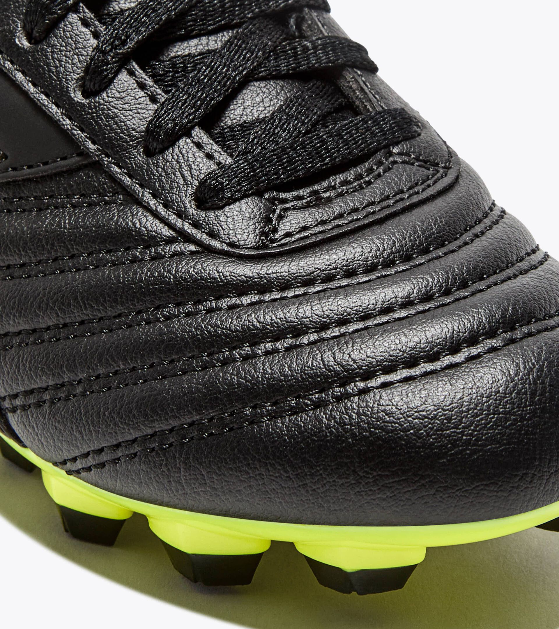 Calcio boots for firm grounds - Junior BRASIL ICON R LPU JR BLACK/FLUO YELLOW DIADORA - Diadora