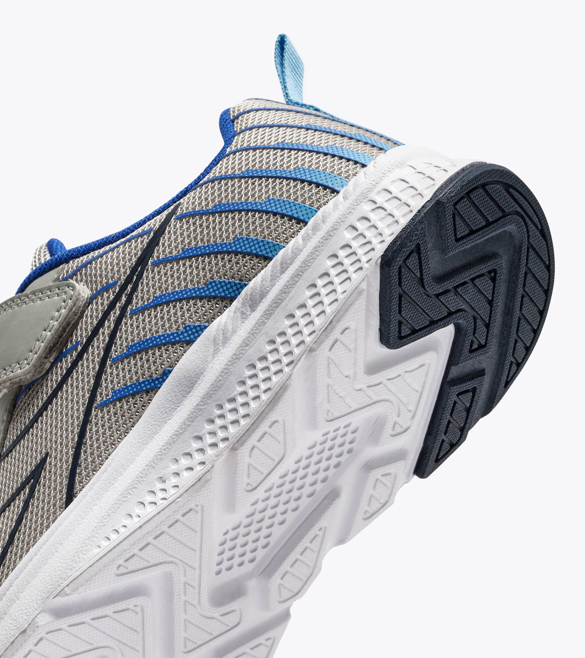Junior running shoe - All-gender FALCON 6 JR V SILVER DD/DAZZLING BLUE - Diadora