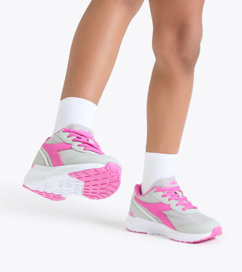 FALCON JR, ARGENTO DD/ROSA MAGENTA Zapatilla de running - Unisex niños FALCON JR ARGENTO DD/ROSA MAGENTA - Diadora