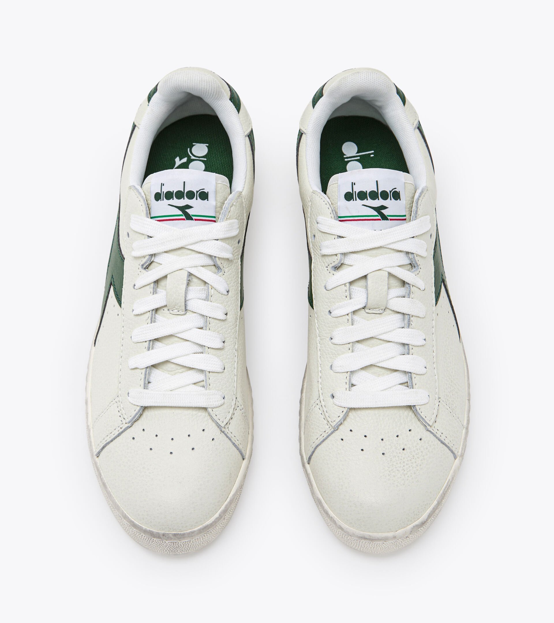 Sporty sneakers - Gender neutral GAME L LOW WAXED WHITE/FOGLIAGE GREEN - Diadora