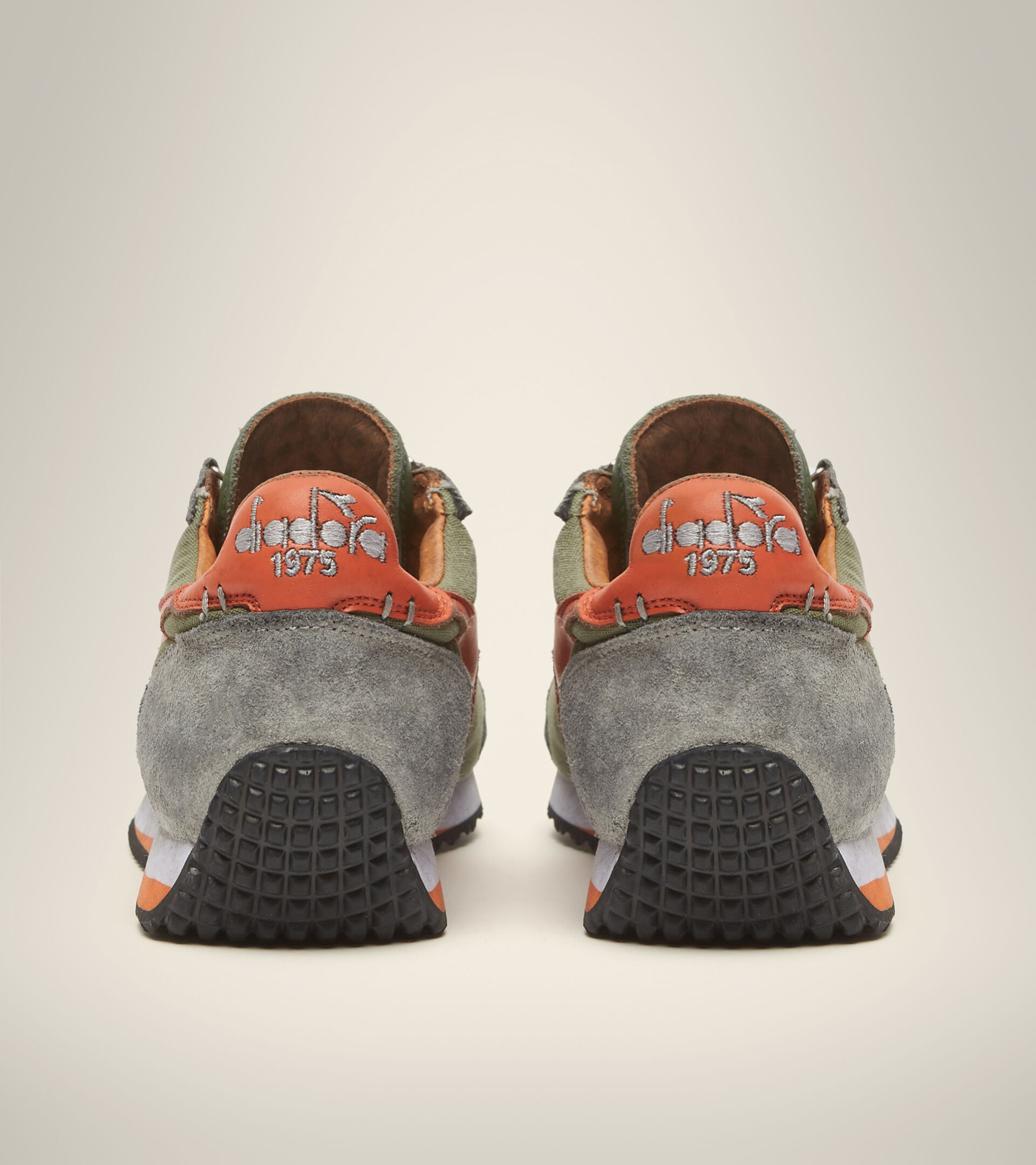 Heritage shoe - Unisex EQUIPE H DIRTY STONE WASH EVO GREEN LODEN - Diadora