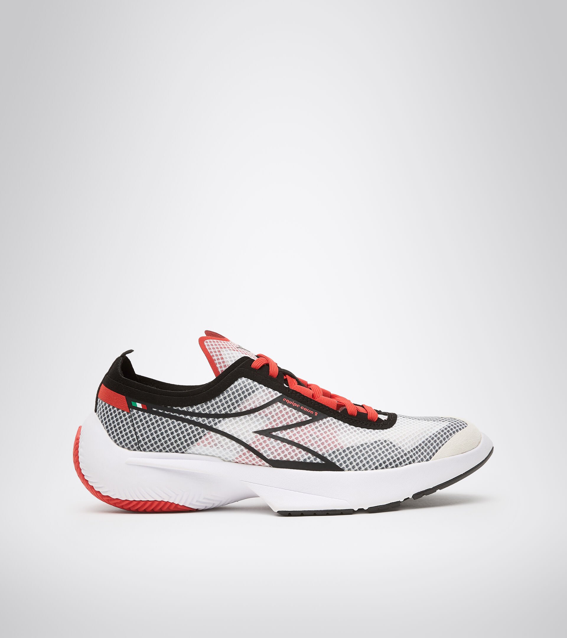 Chaussures de running - Homme EQUIPE CORSA 2 WHITE/BLACK/FIERY RED - Diadora