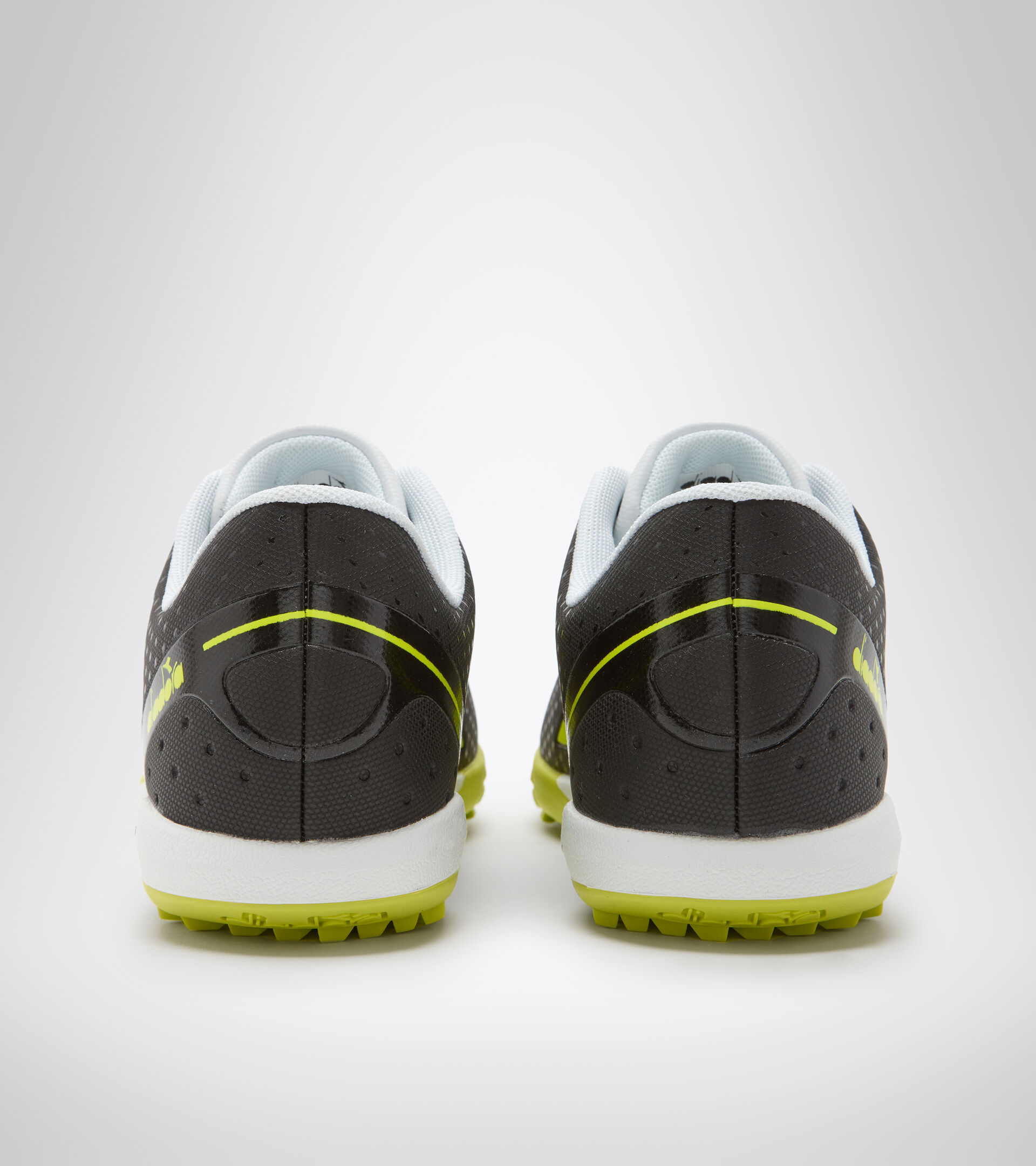 Futsal boot - Specific outsole for synthetic/hard ground PICHICHI 5 TFR BLACK/YELLOW FL DD/WHITE - Diadora