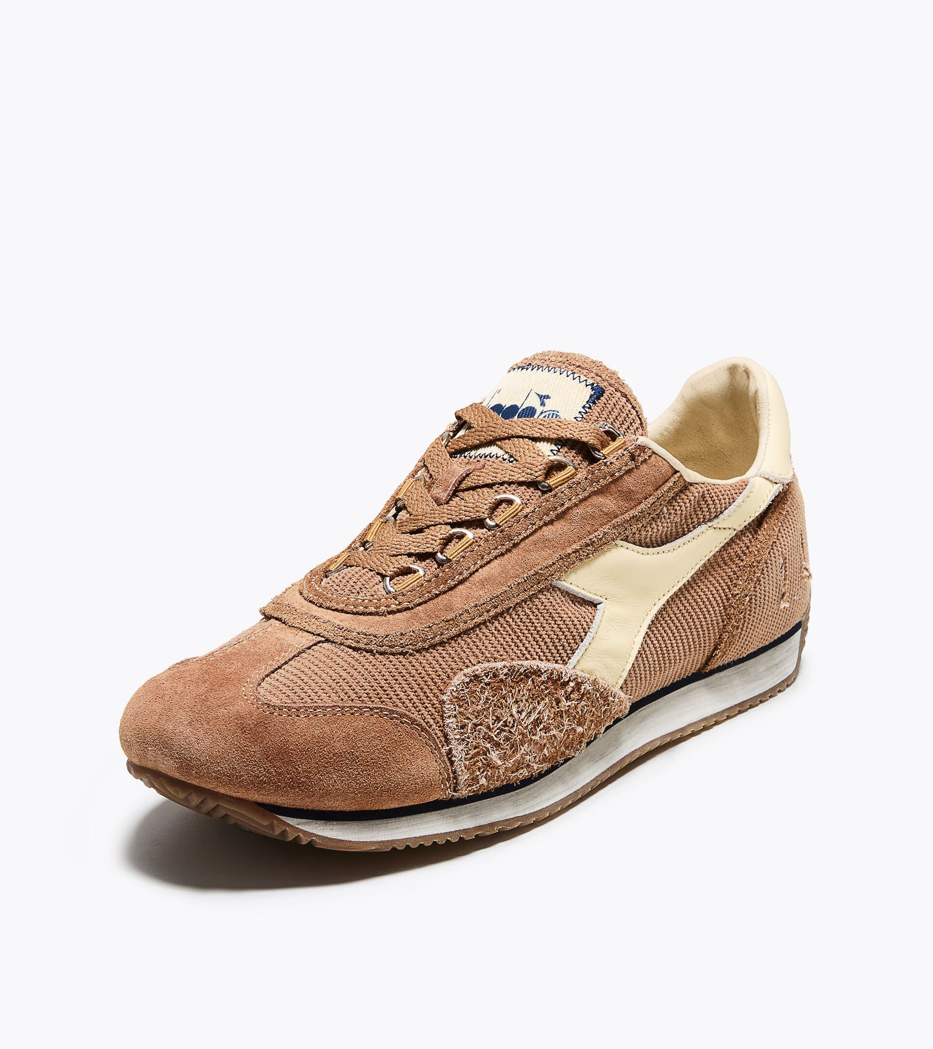Sneaker Heritage - Low Profile - F&uuml;r alle Geschlechter EQUIPE CORDUROY SW DROSSEL BRAUN - Diadora