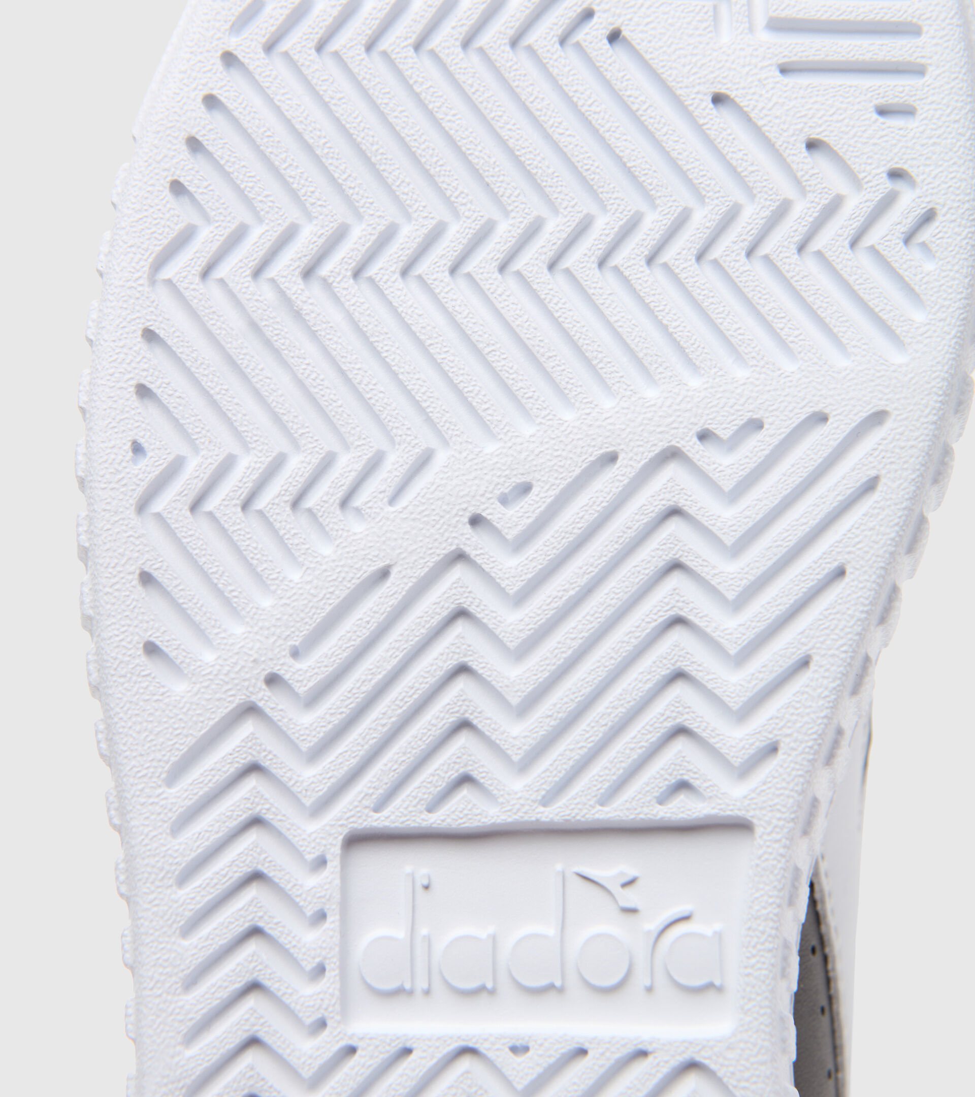 Chaussures de sport - Jeunes 8-16 ans GAME STEP GS NOIR/BLANC - Diadora