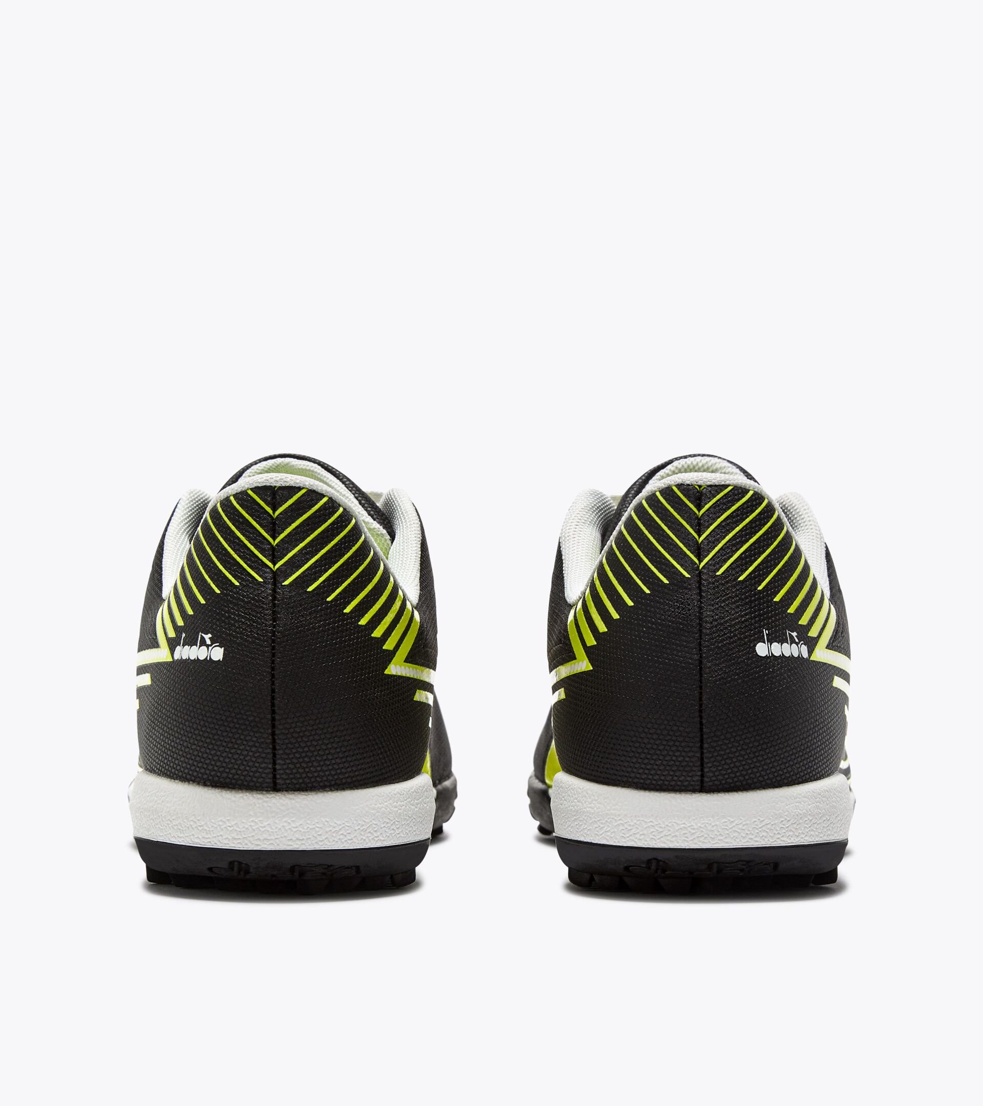 Chaussures de football pour terrains synth&eacute;tiques - Homme
 PICHICHI 8 TFR NOIR/JAUNE FLUO DIA - Diadora