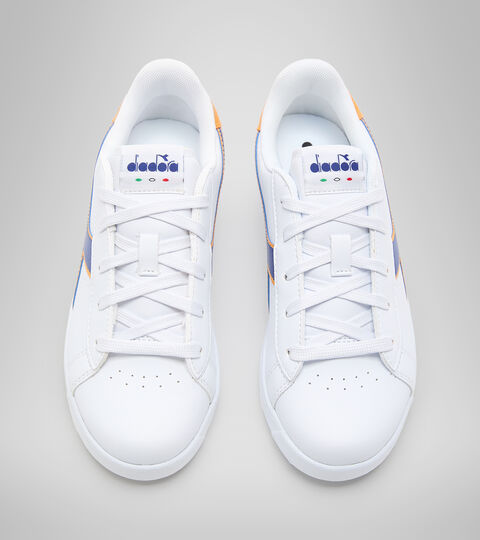 GAME P GS, BLANC/BLEU QUARTZ Chaussures de sport - Jeunes 8-16 ans GAME P GS BLANC/BLEU QUARTZ - Diadora