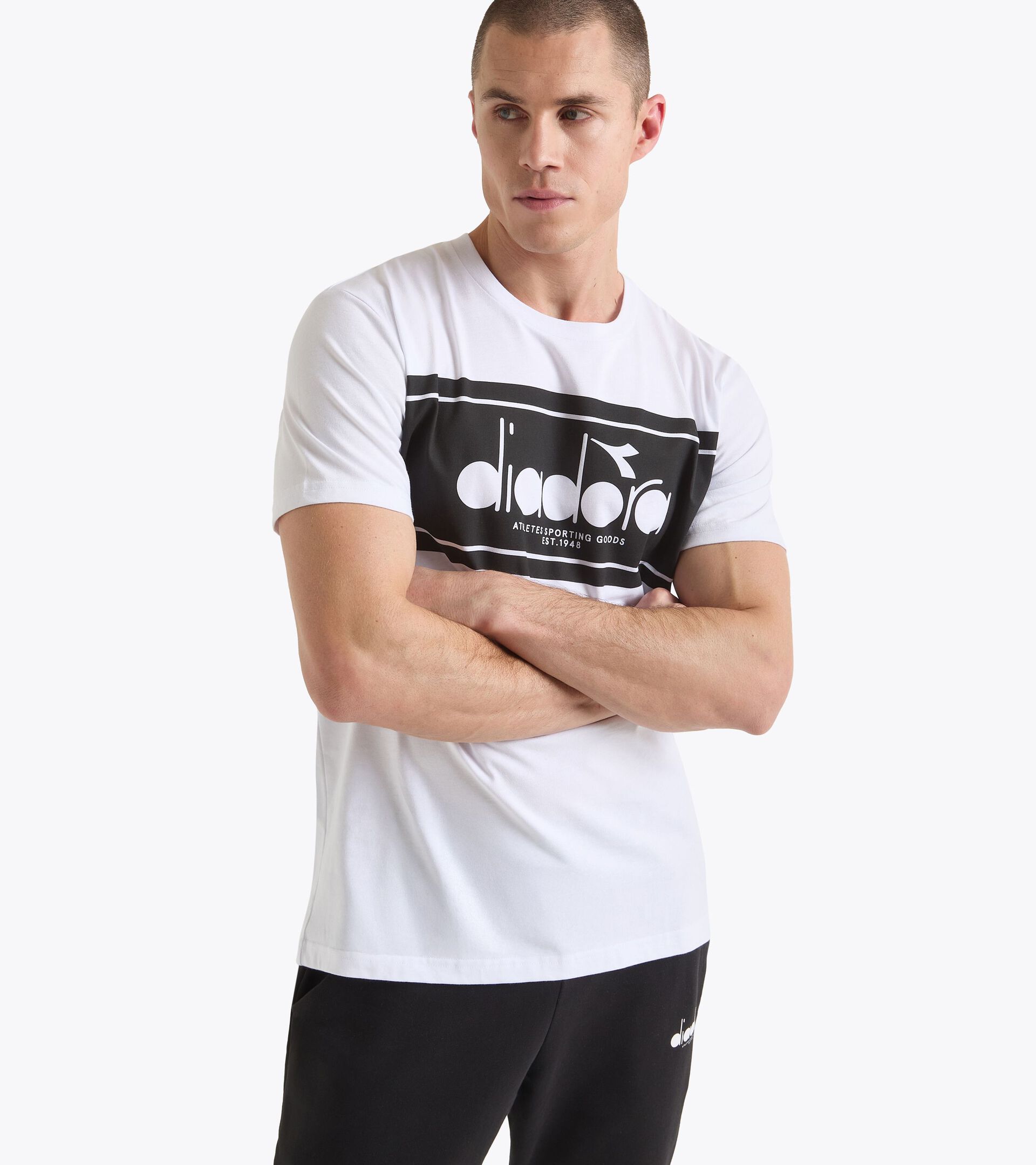 T-shirt - All-Gender T-SHIRT SS LOGO OPTICAL WHITE/BLACK - Diadora