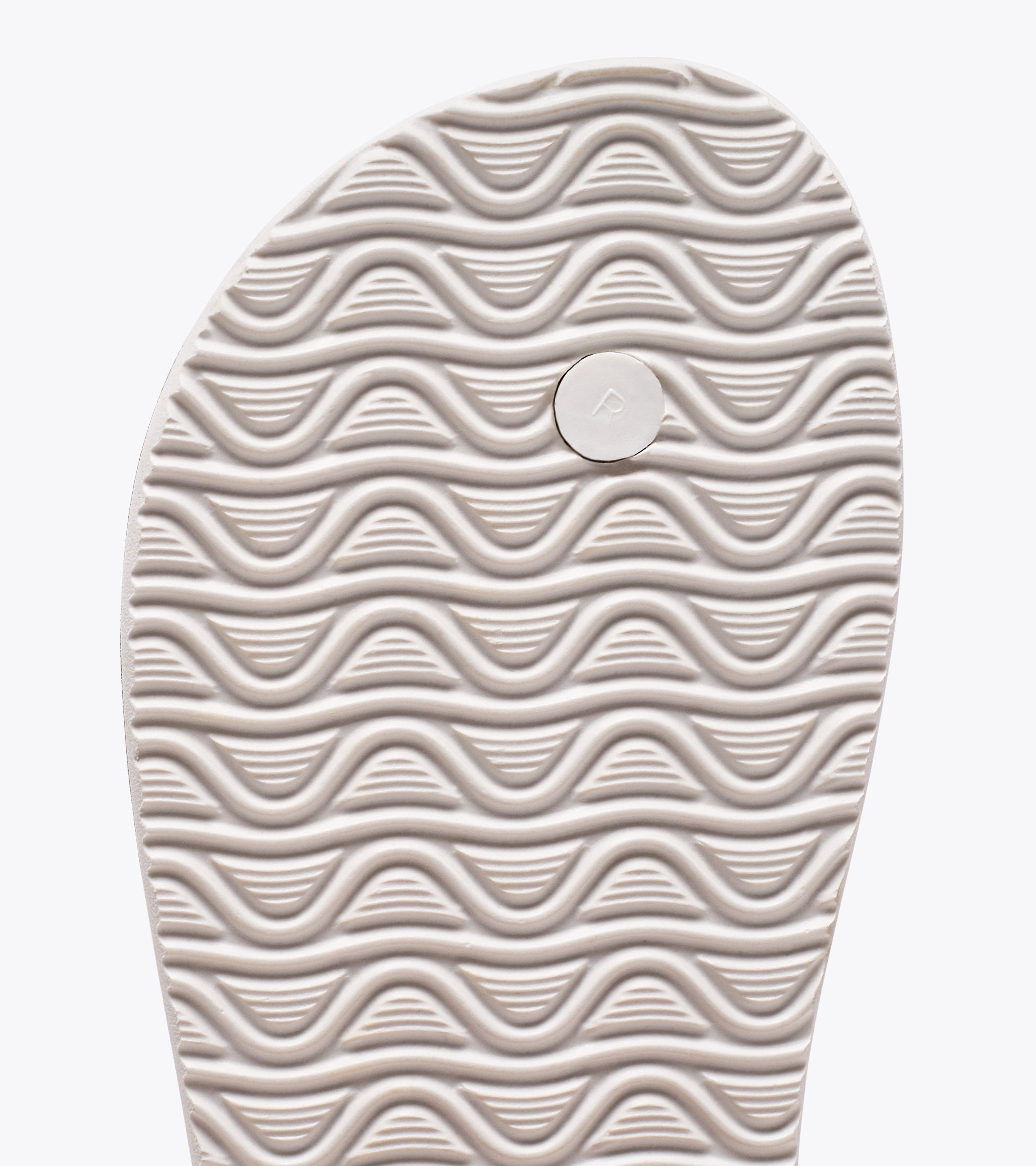Diadora flip flops clearance