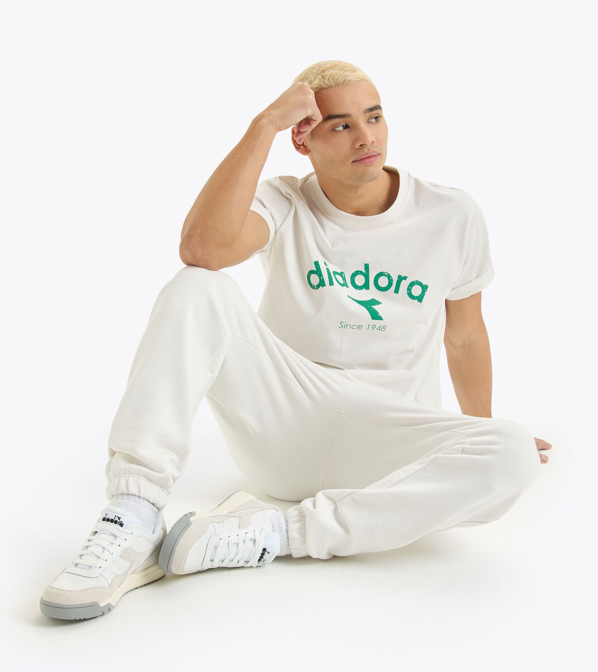Pantaloni sportivi - Gender Neutral PANTS ATHL. LOGO BIANCO LATTE - Diadora