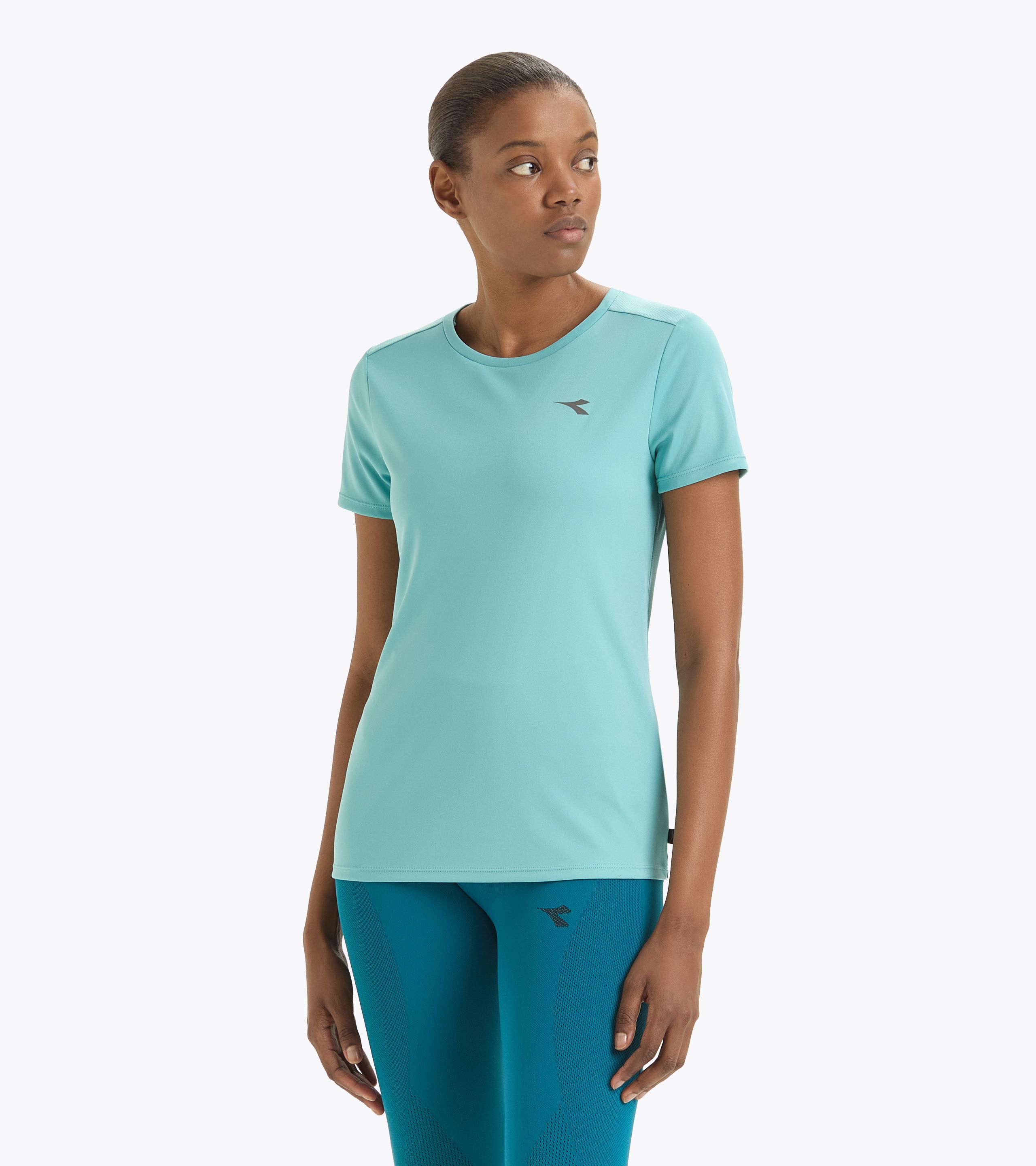 L. SS T SHIRT RUN
