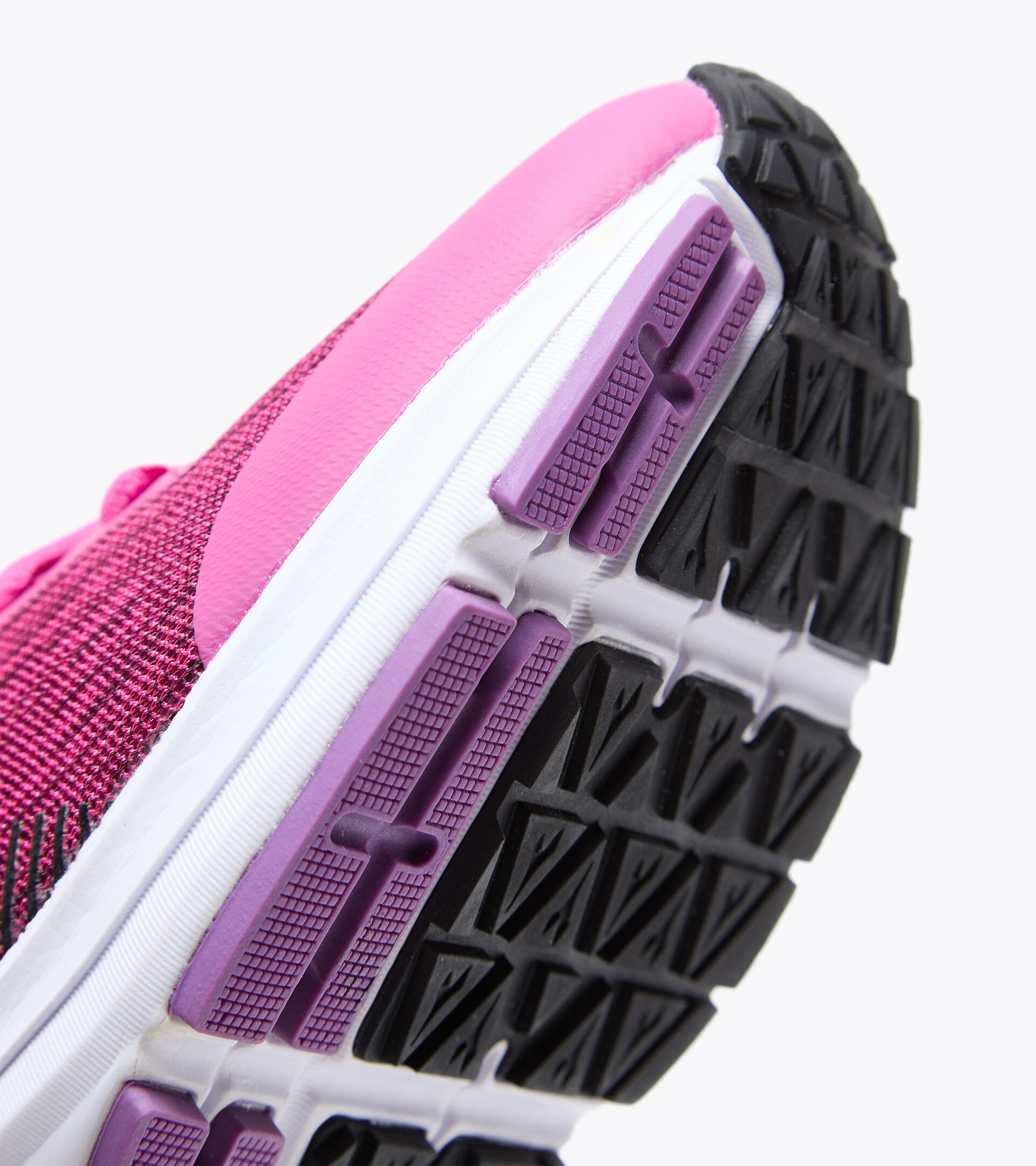 Sports shoe - Women PASSO W JAZZY/BLACK/BELLFLOWER - Diadora