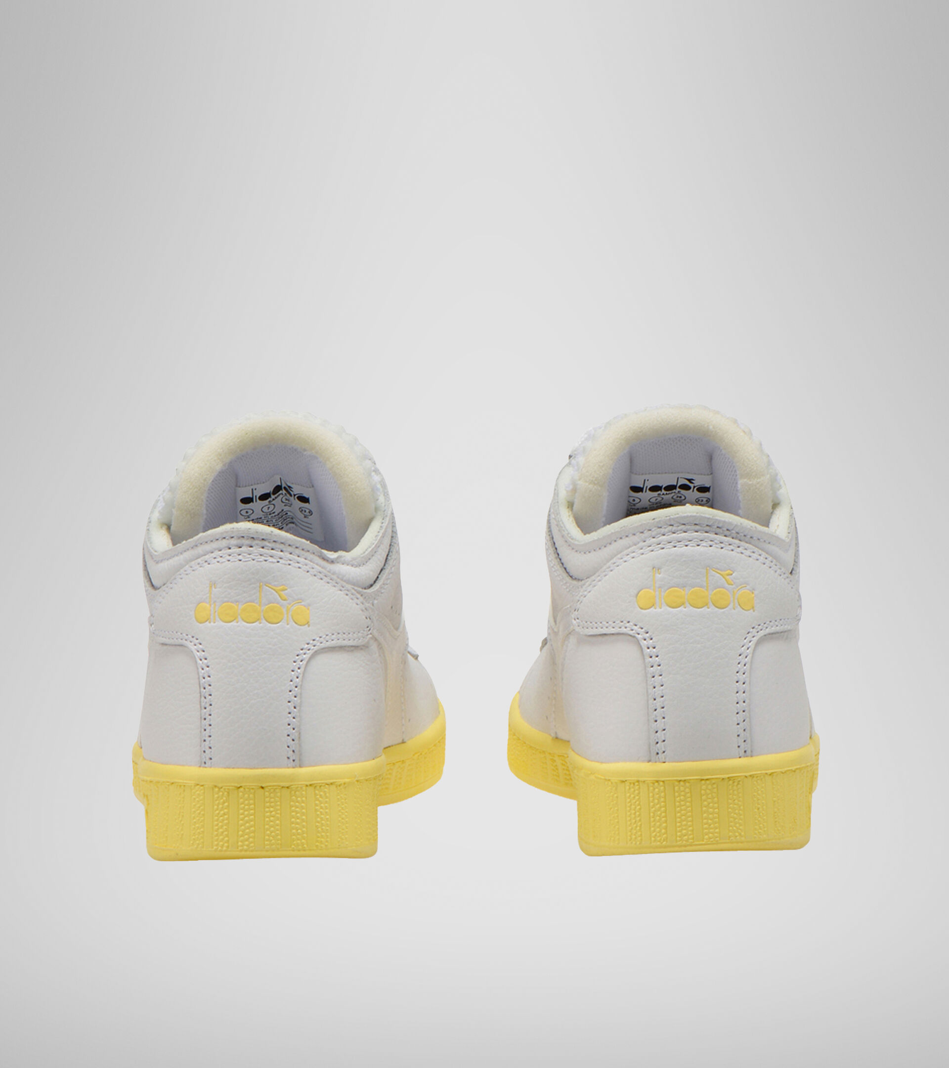 Sports shoe - Women GAME L ROW CUT SOLE BLOCK WN WHITE/POPCORN - Diadora