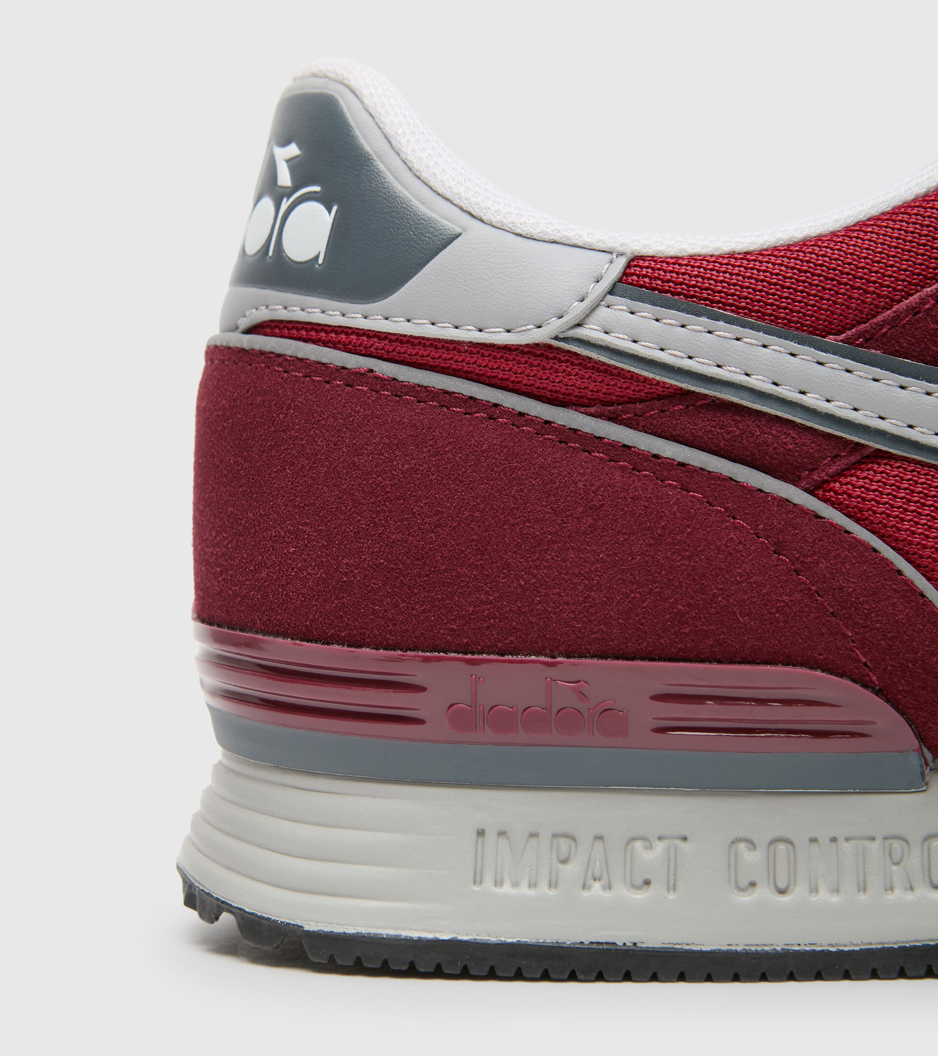 Footwear Sportswear UOMO TITAN VIOLA PRUGNA Diadora