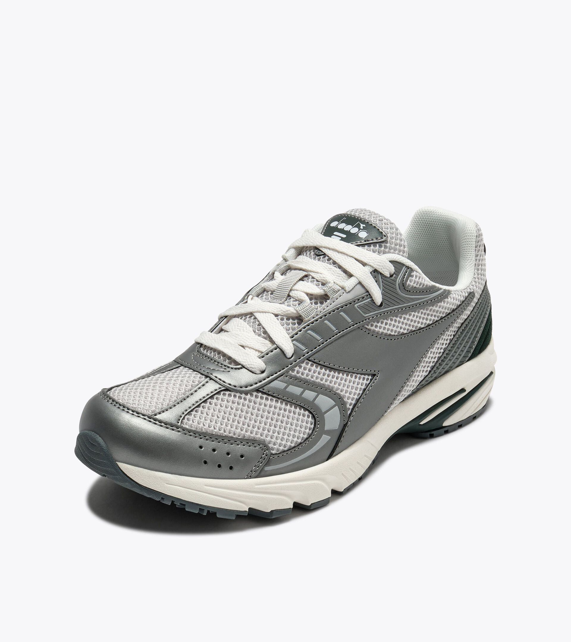 Zapatilla retro-running - Para todos los g&eacute;neros VELARA 280 GR SMLL DE AMAPOLA /VRD BSQ P - Diadora