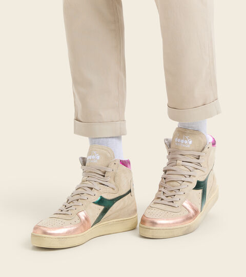 MI BASKET METAL PIGSKIN USED WN, BLANCHE HUITRE Chaussures Heritage - Unisexe MI BASKET METAL PIGSKIN USED WN BLANCHE HUITRE - Diadora
