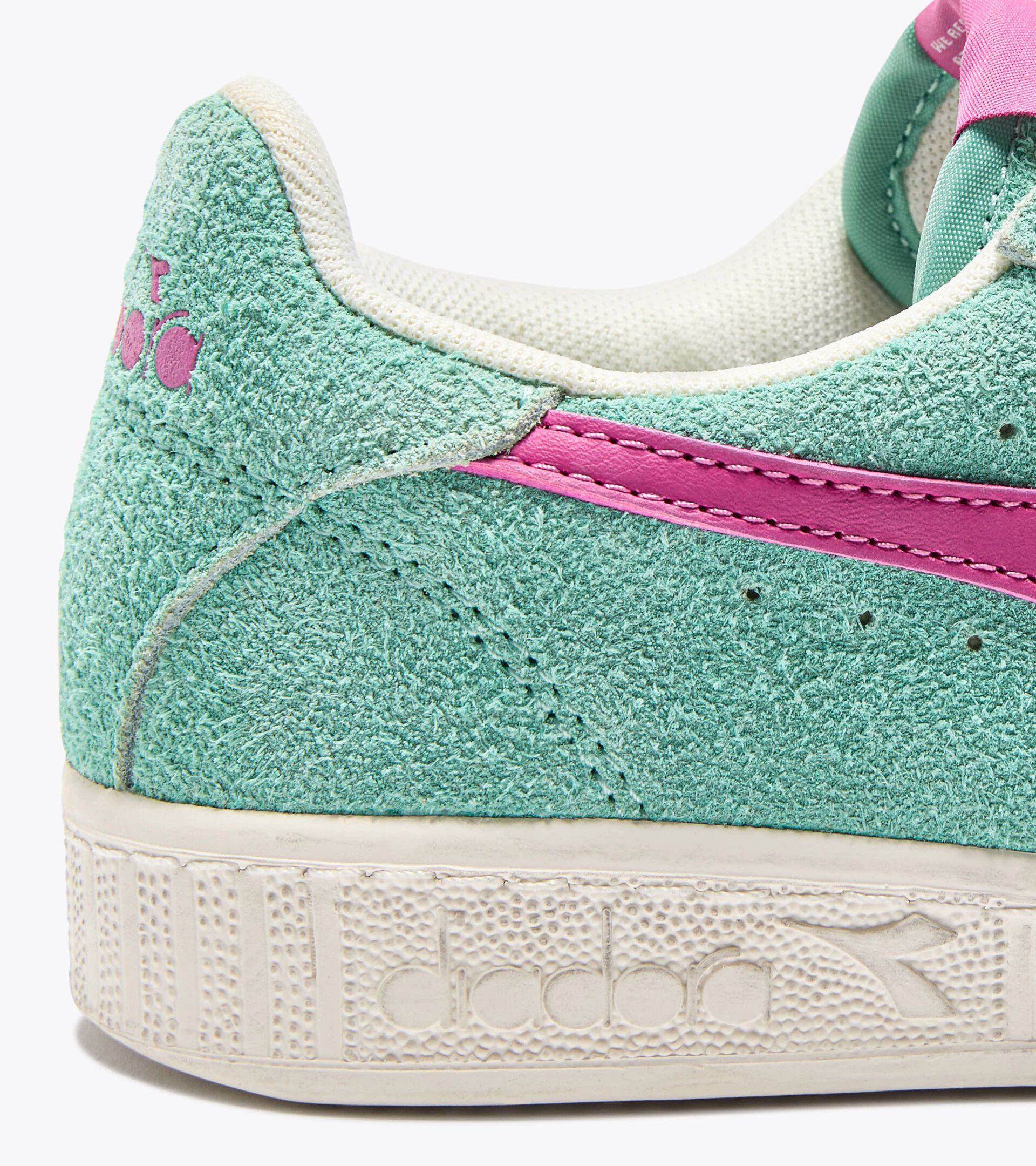 Chaussures de sportswear - Genre neutre GAME LOW SUEDE WAXED CACATOES - Diadora