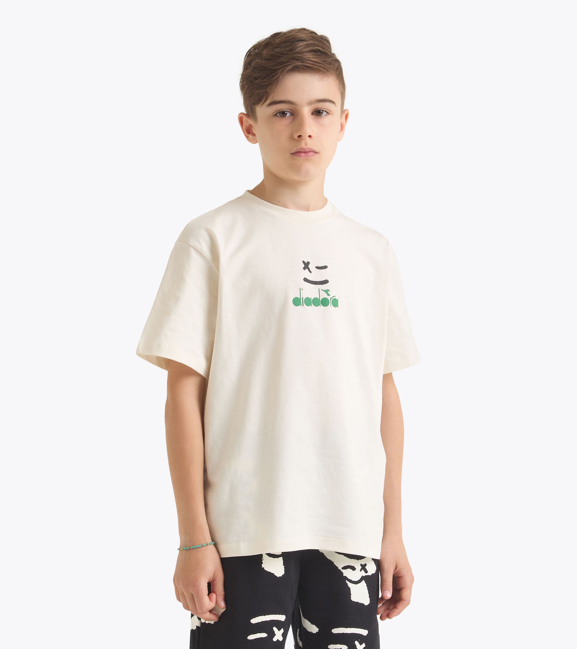 Camiseta de manga corta - Niño
JB. T-SHIRT SS SMILE LOGO CREAM - Diadora