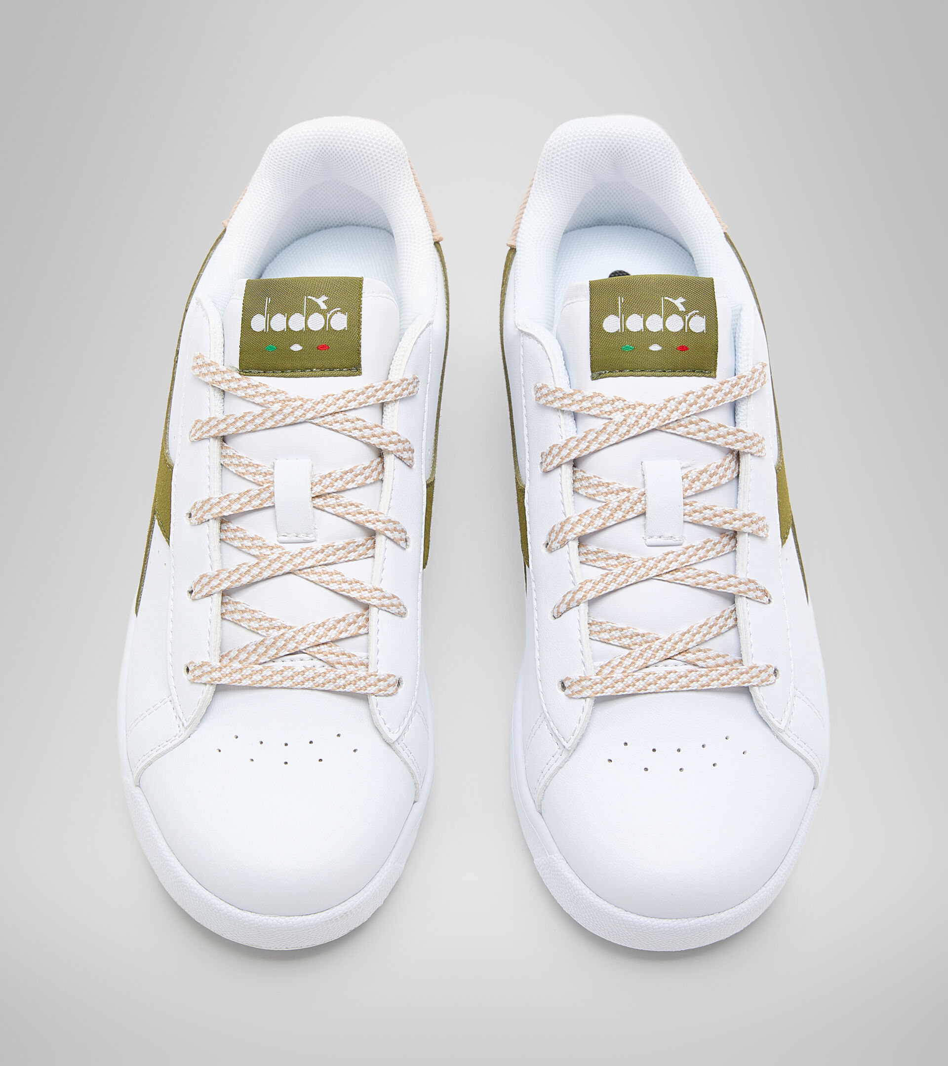 Sports shoes - Youth 8-16 years GAME P ACE GS WHITE/AVOCADO - Diadora