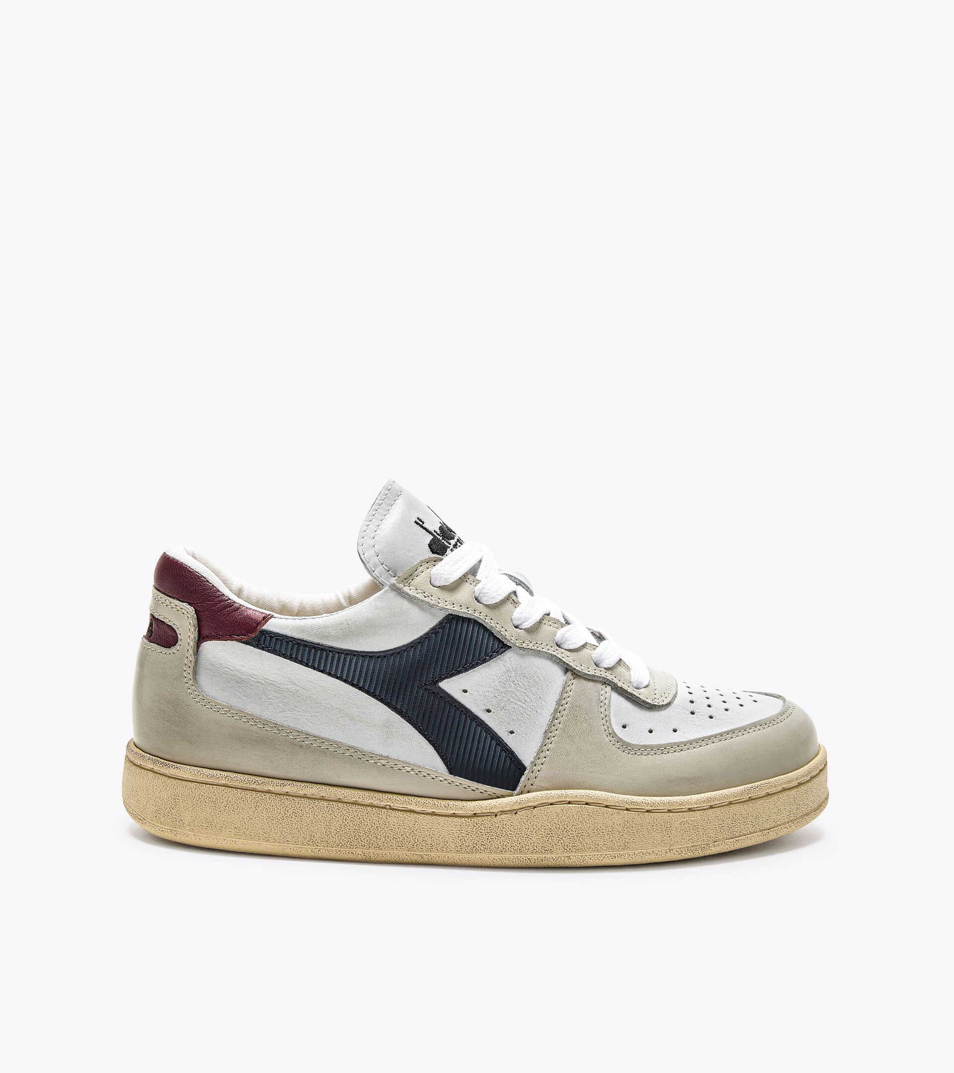 Heritage shoe - Gender Neutral MI BASKET LOW USED GRAY PELICAN - Diadora