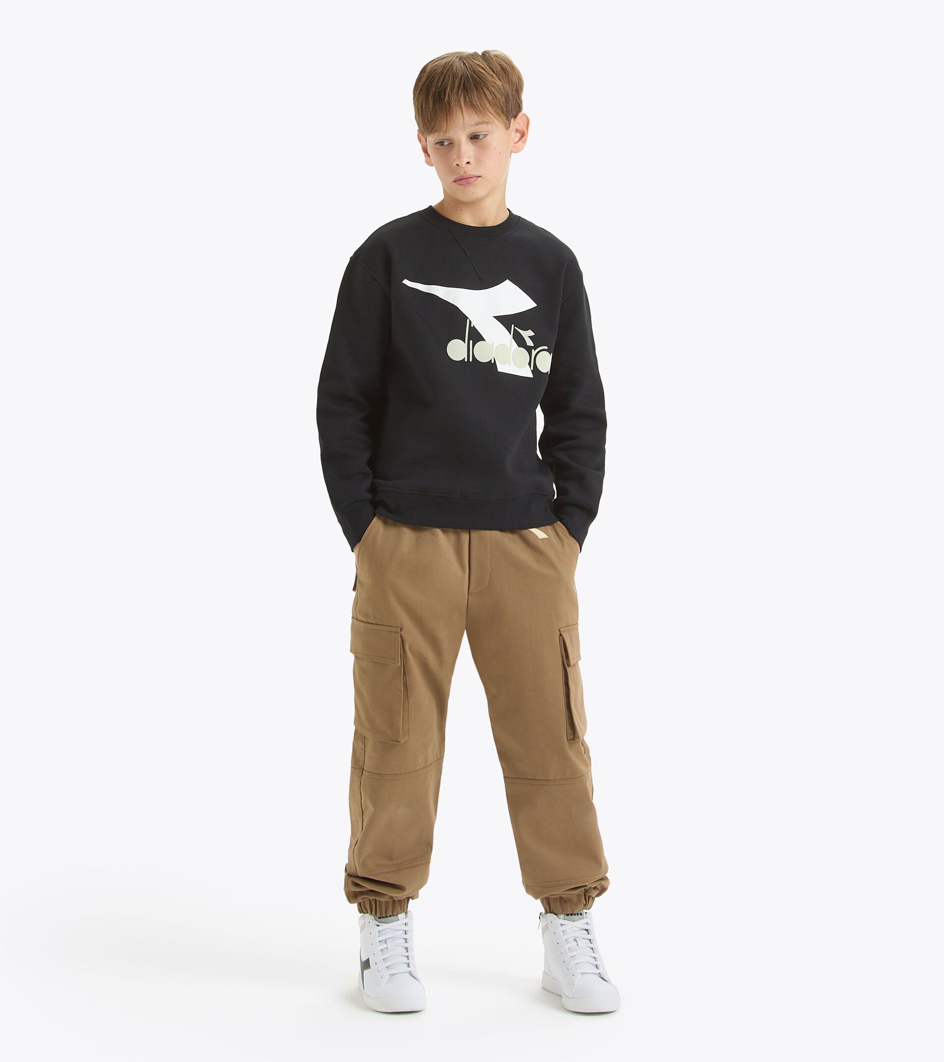 Sweatshirt mit Rundhalsausschnitt - Jungen JB.SWEATSHIRT CREW LOGO FIR SCHWARZ - Diadora