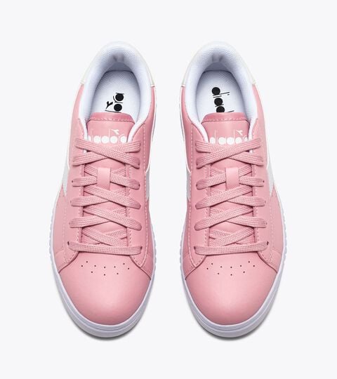 GAME STEP GS 2.0, ALMOND BLOSSOM/WHITE Sports shoes - Youth - 8-16 years GAME STEP GS 2.0 ALMOND BLOSSOM/WHITE - Diadora