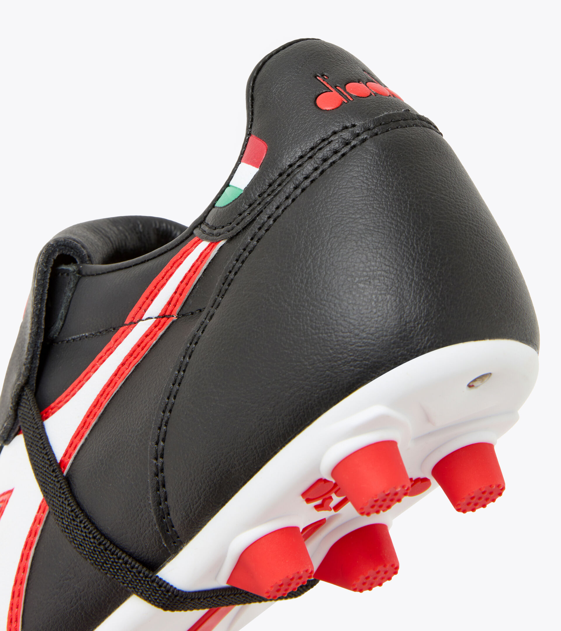 Football boots for firm grounds BRASIL OG LT T MDPU BLACK/WHITE/MILANO RED - Diadora
