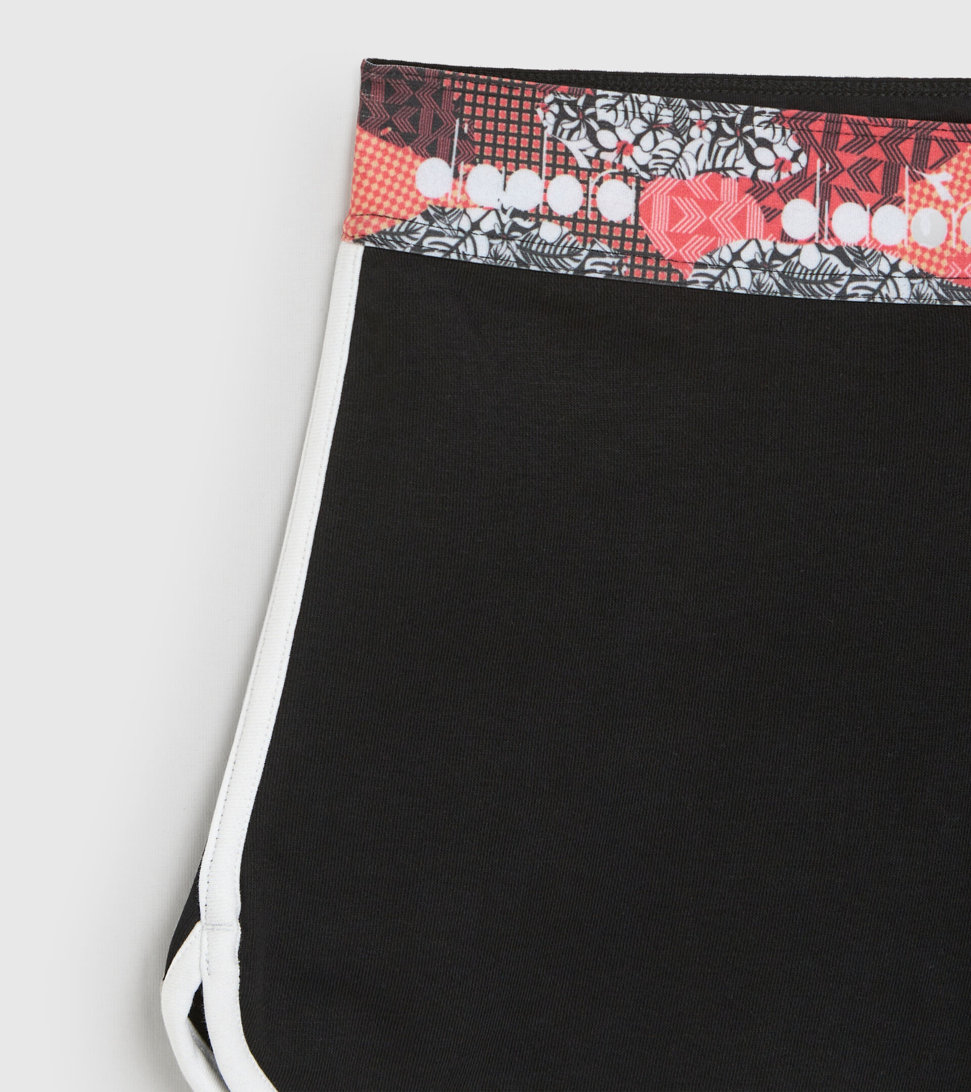 Cotton sports shorts - Women L. SHORT FLOSS BLACK - Diadora