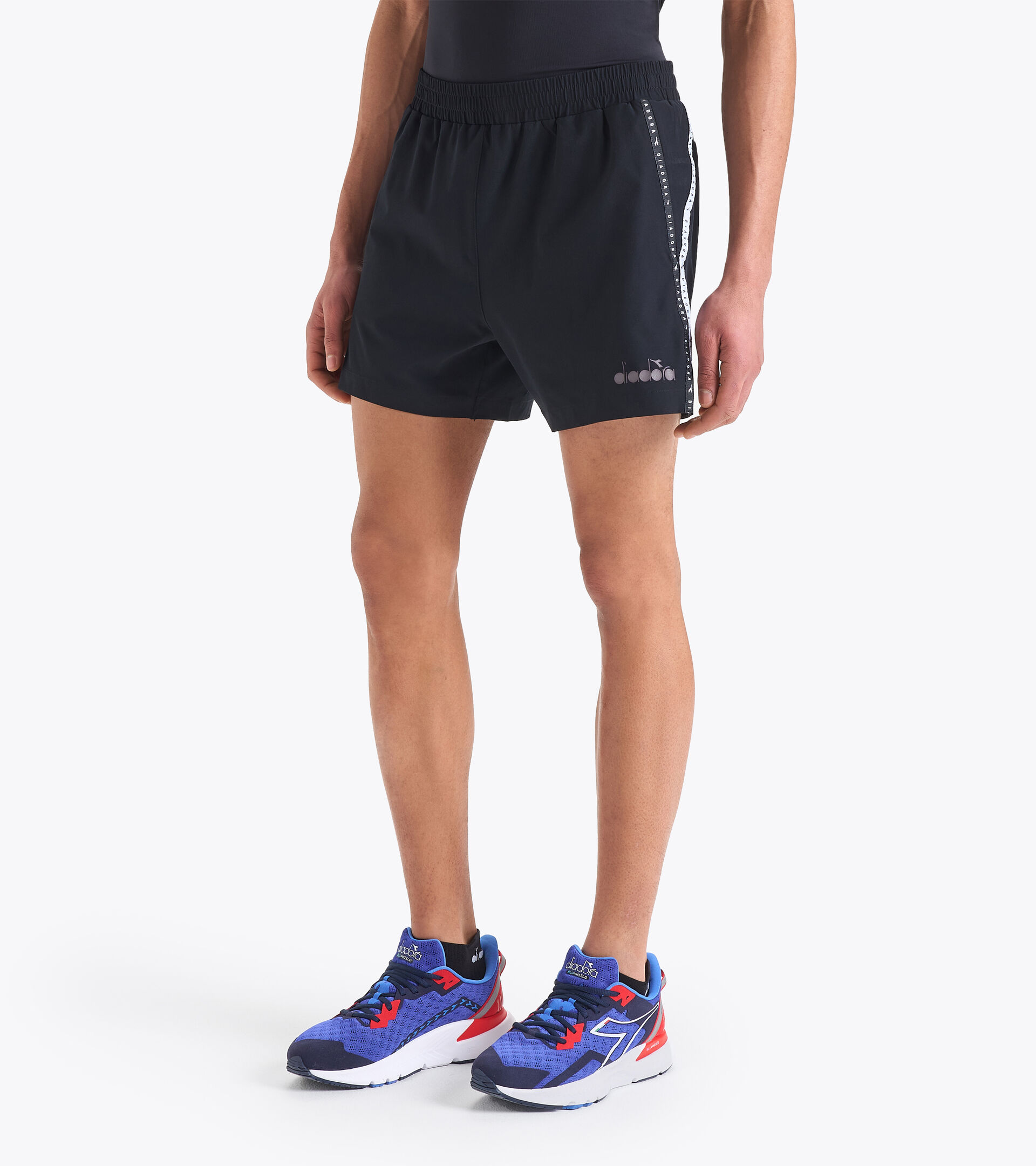 Laufshorts - Herren MICROFIBER SHORTS 12,5 CM SCHWARZ - Diadora