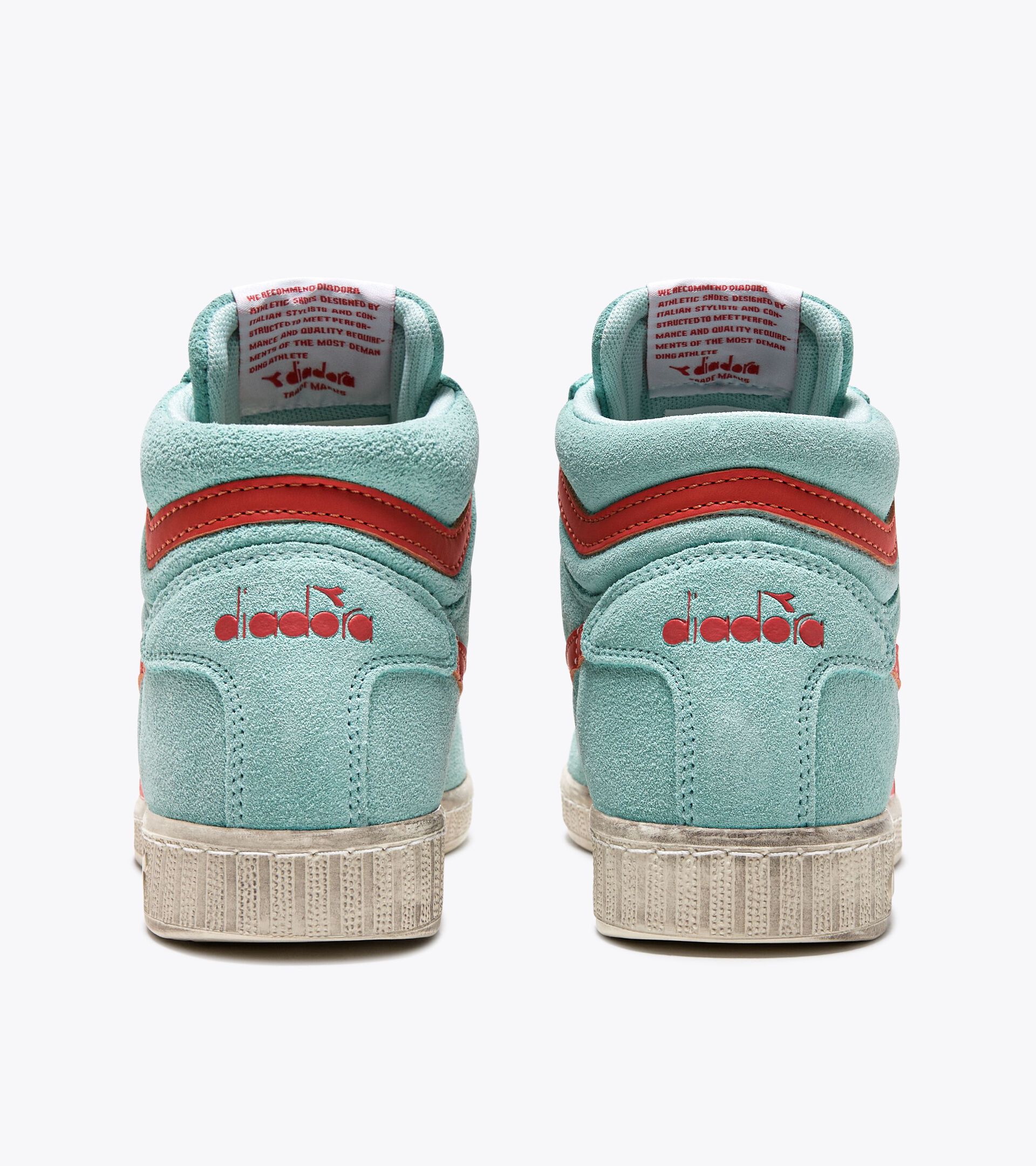 Sneaker sportiva - Per ogni genere GAME L HIGH SUEDE WAXED AZZURRO ICY - Diadora