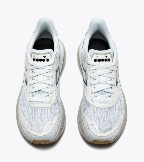 NUCLEO 2 W, WHITE/SILVER Running shoe - Comfort and stability - Women’s NUCLEO 2 W WHITE/SILVER - Diadora
