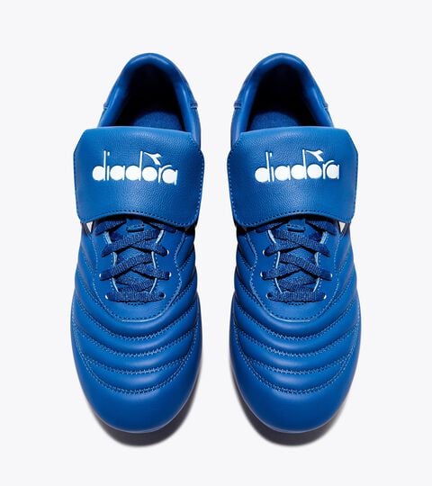 BRASIL LT T MDPU, AZZURRO/BIANCO Fußballschuh für kompakte Böden BRASIL LT T MDPU AZZURRO/BIANCO - Diadora