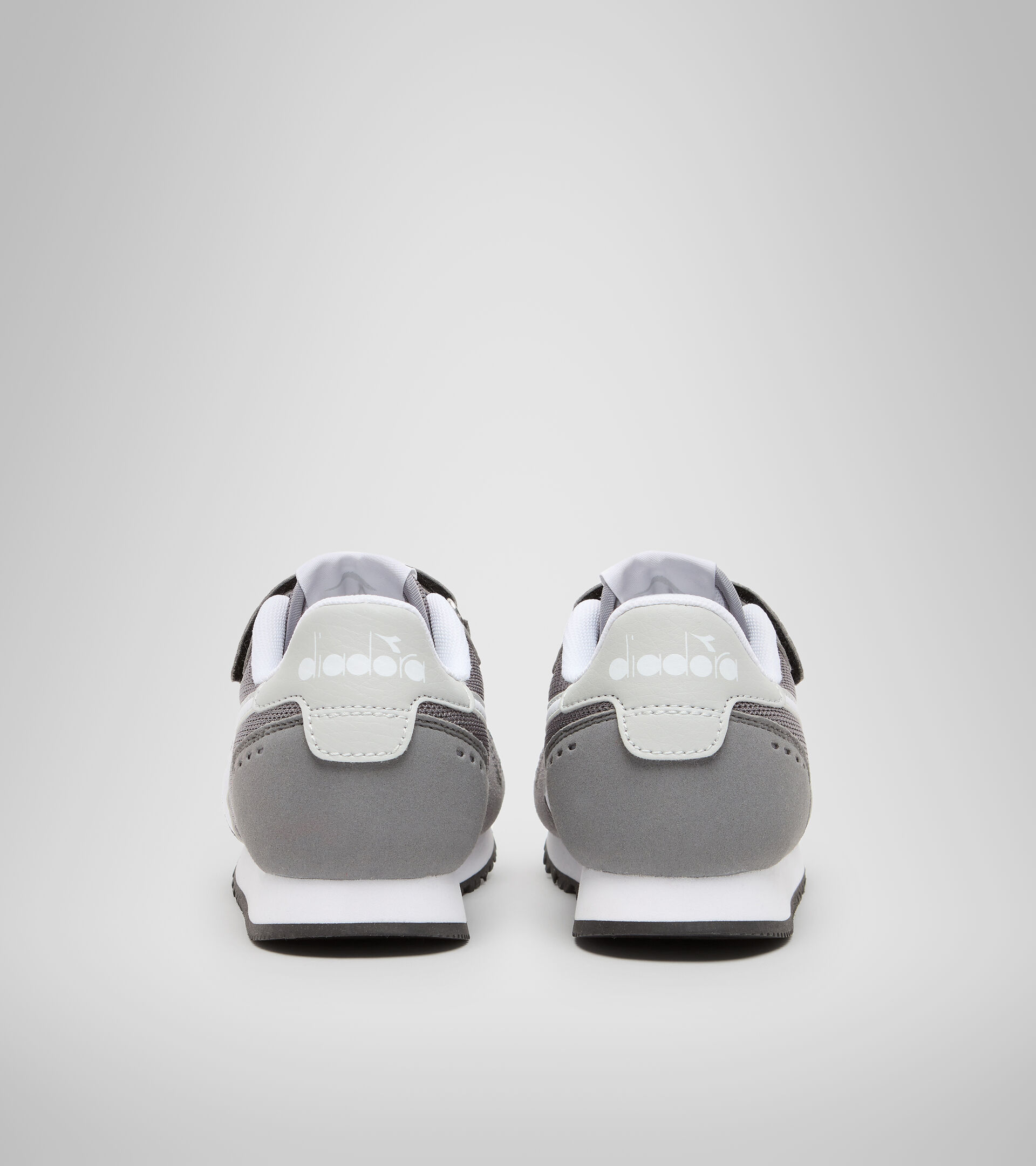 Sports shoes - Kids 4-8 years SIMPLE RUN PS STEEL GRAY - Diadora